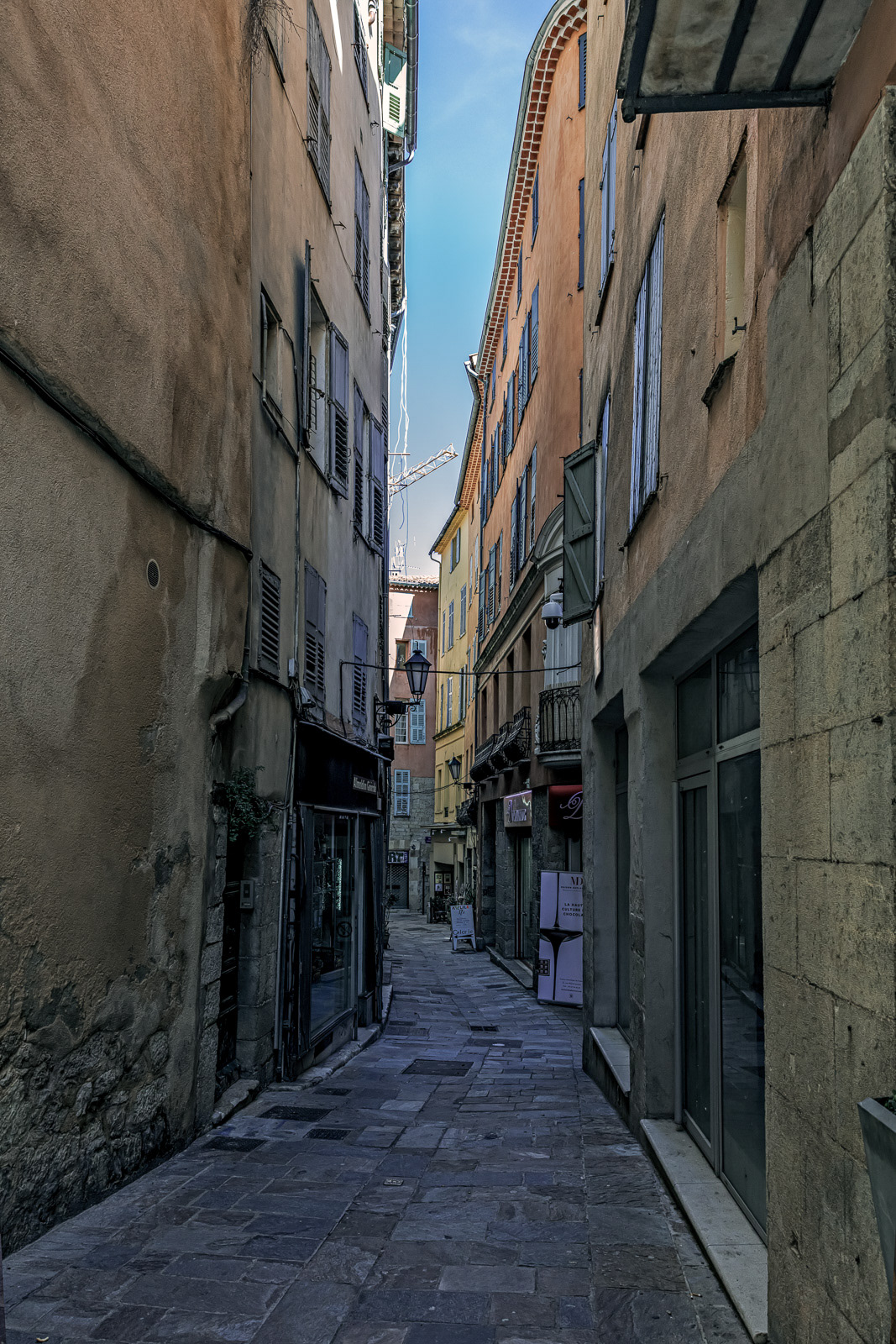 Grasse 6