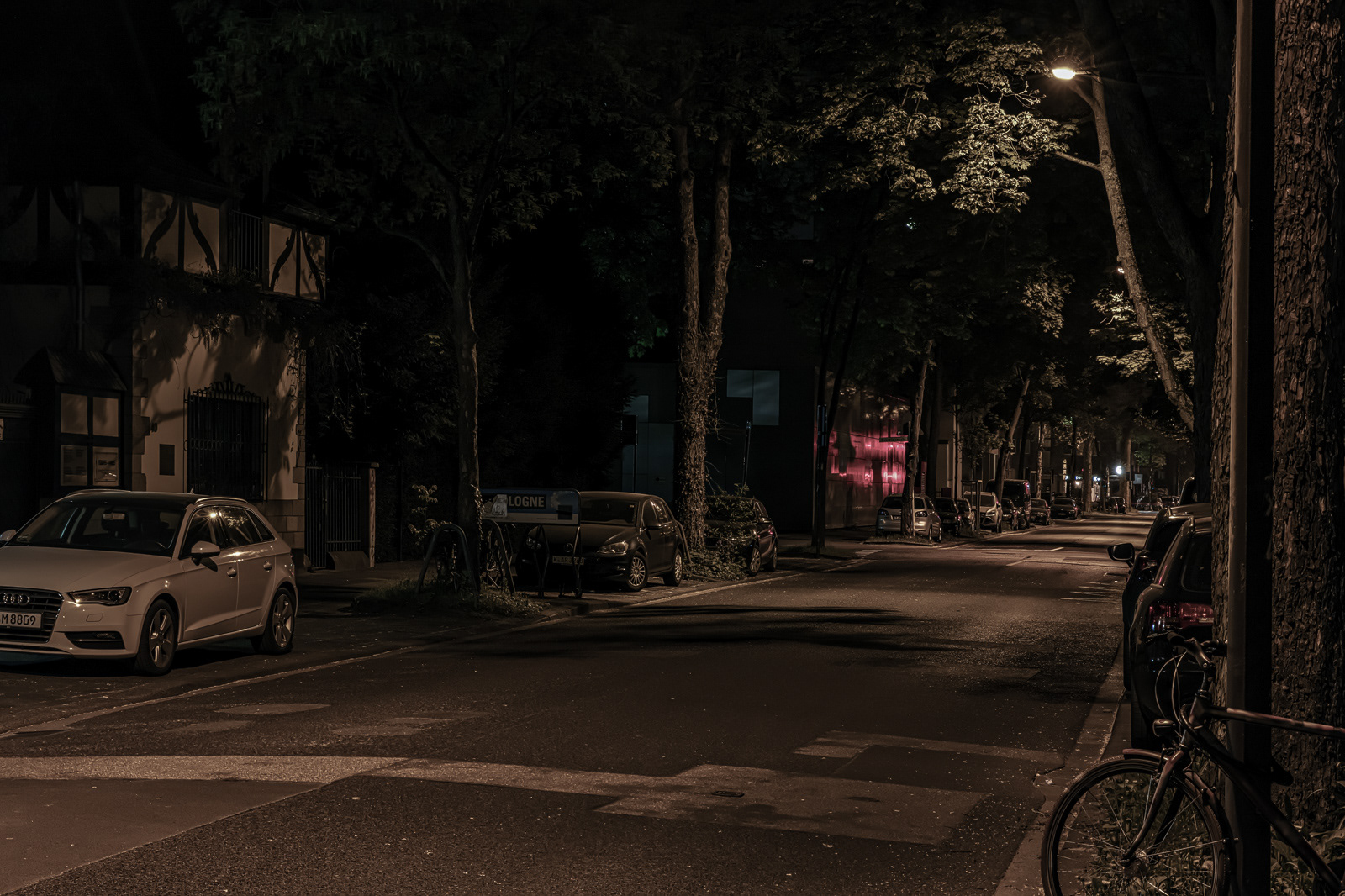 Lothringer Straße, aufgenommen Ecke Kaesenstraße, Blick Richtung Vorgebirgsstraße