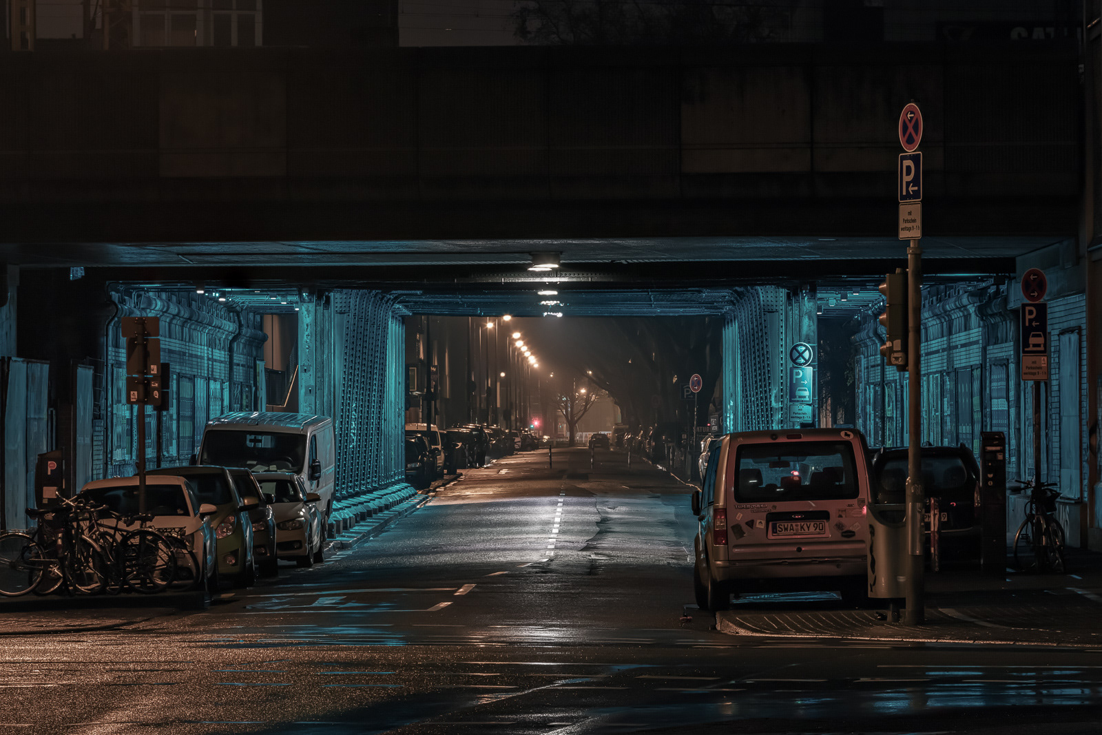 Maybachstraße, aufgenommen Ecke Krefelder Straße, Blick Richtung MediaPark