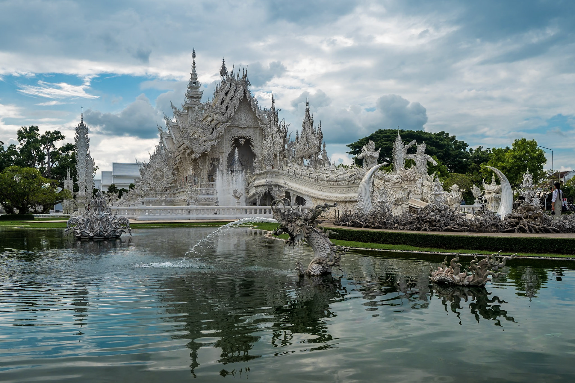 Templo Branco, em Chiang Rai, Tailândia