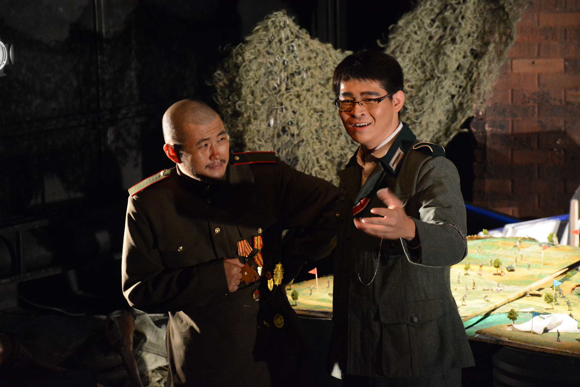 Two actors in the drama ‘War Chess Club’.