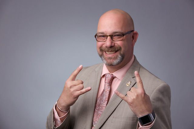 Rock-n-roll headshot of Lee Smith. Photo by Marc Lascott. Digital Still. June 1, 2019.