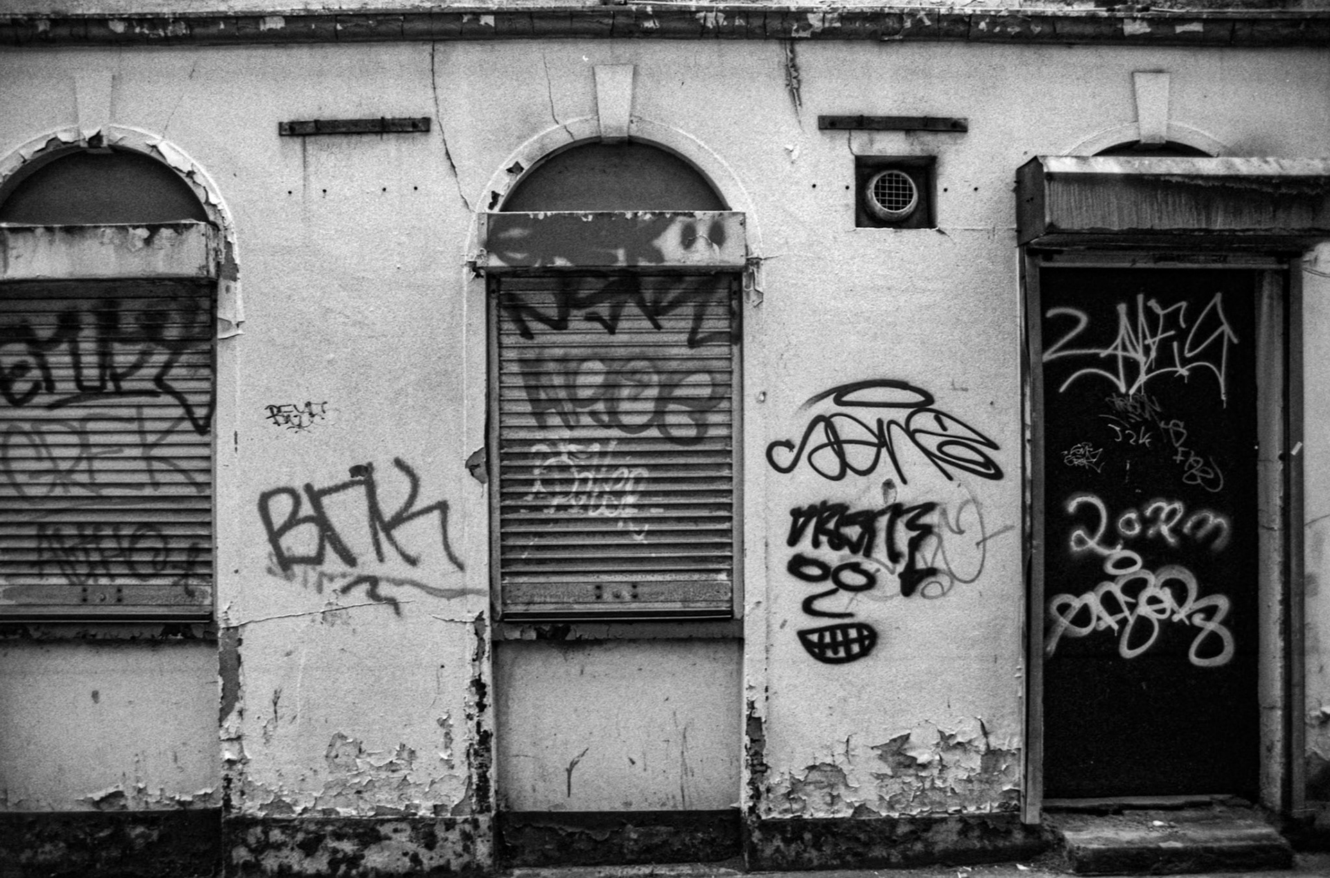 35mm B&W Film Belfast City Centre