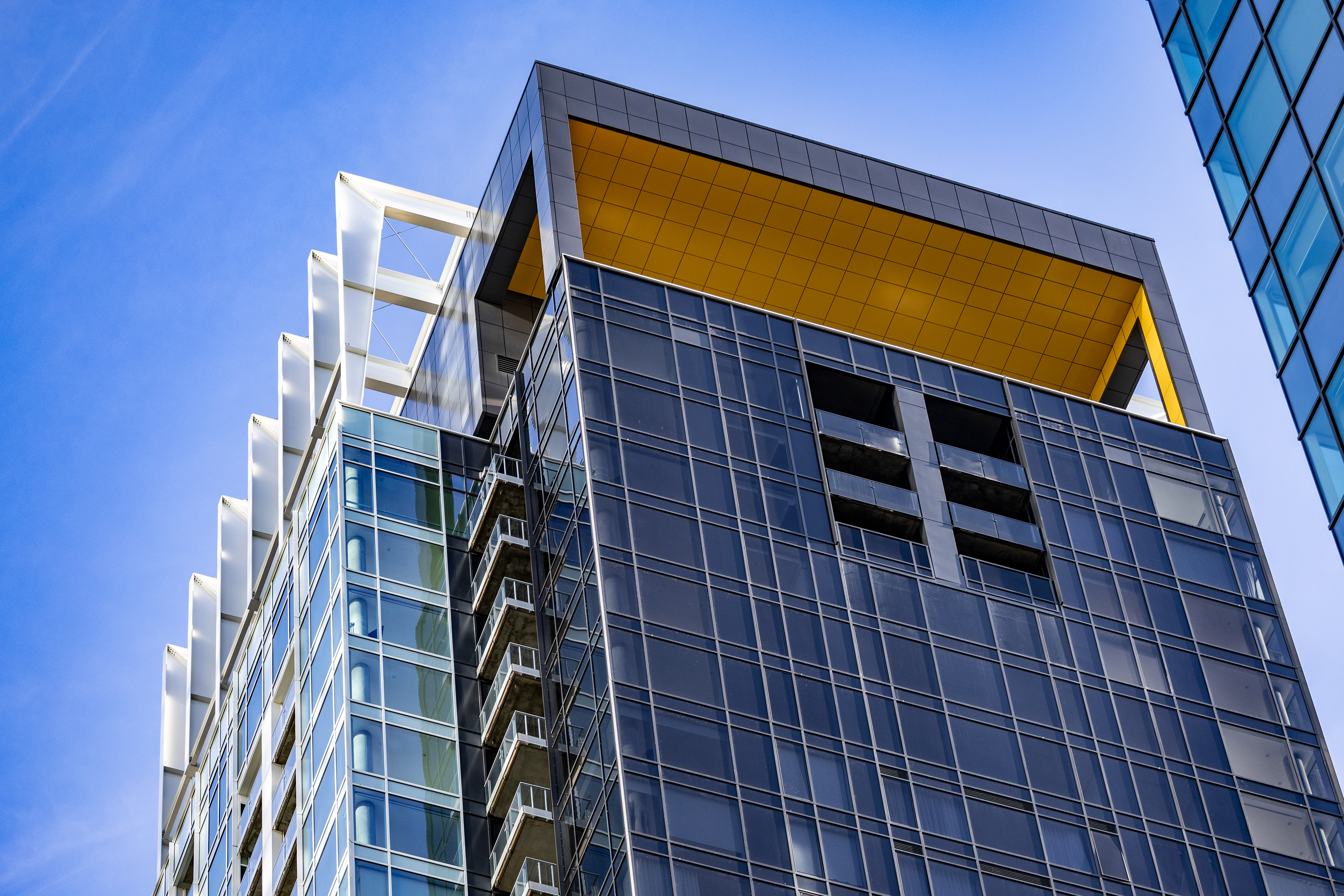 LE SOLSTICE MONTREAL