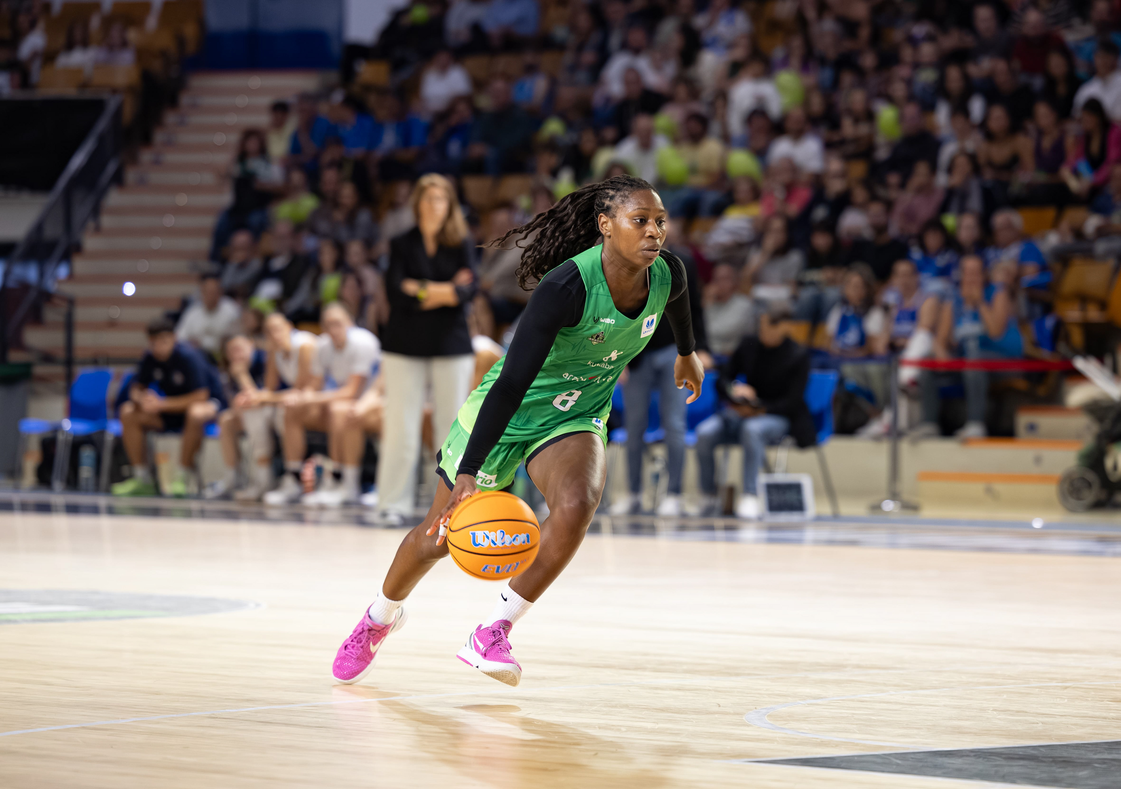 Liga Femenina Kutxabank Araski - Mama Dembele