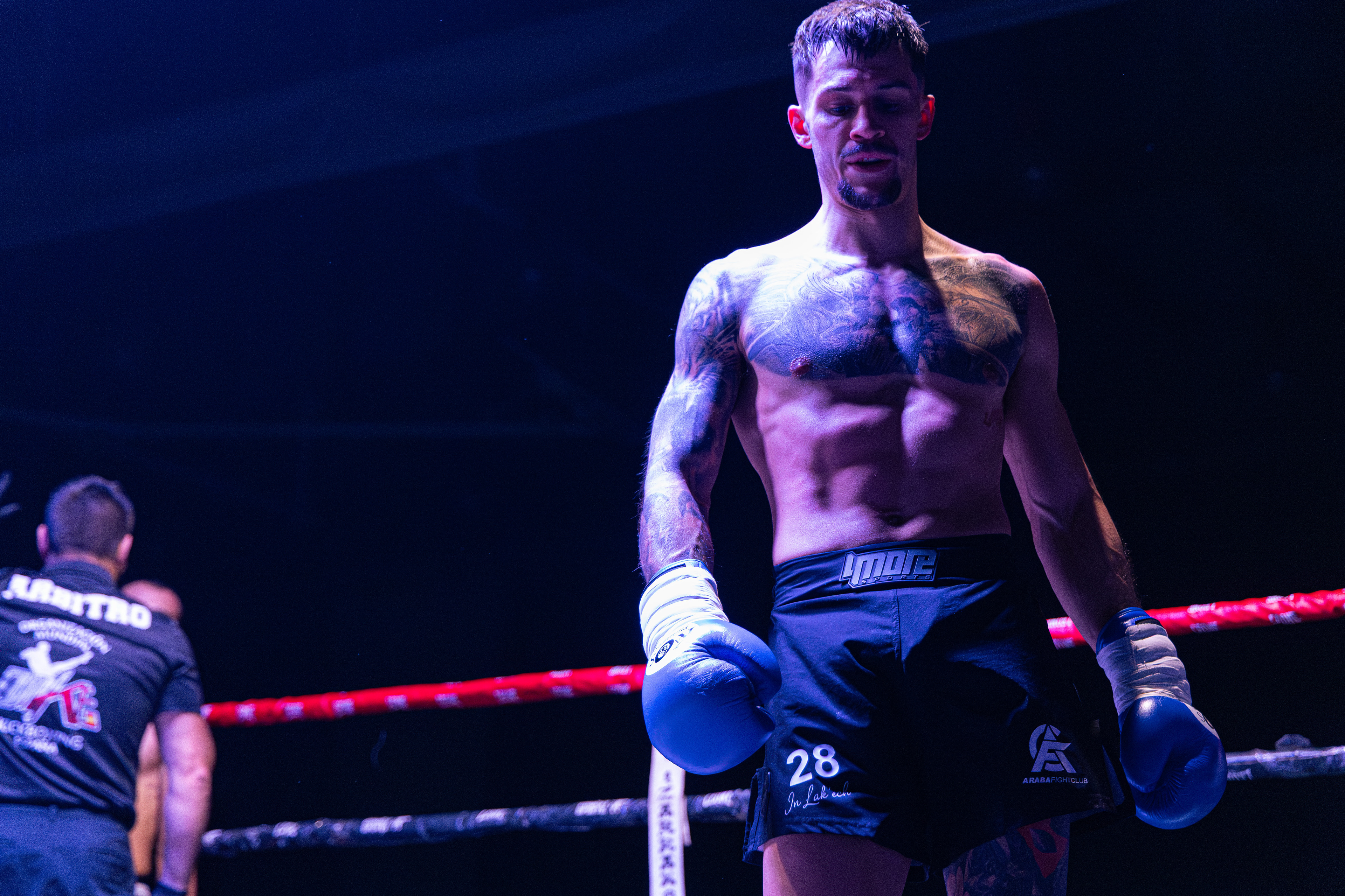 Combate Muai Thay - Dani Izar