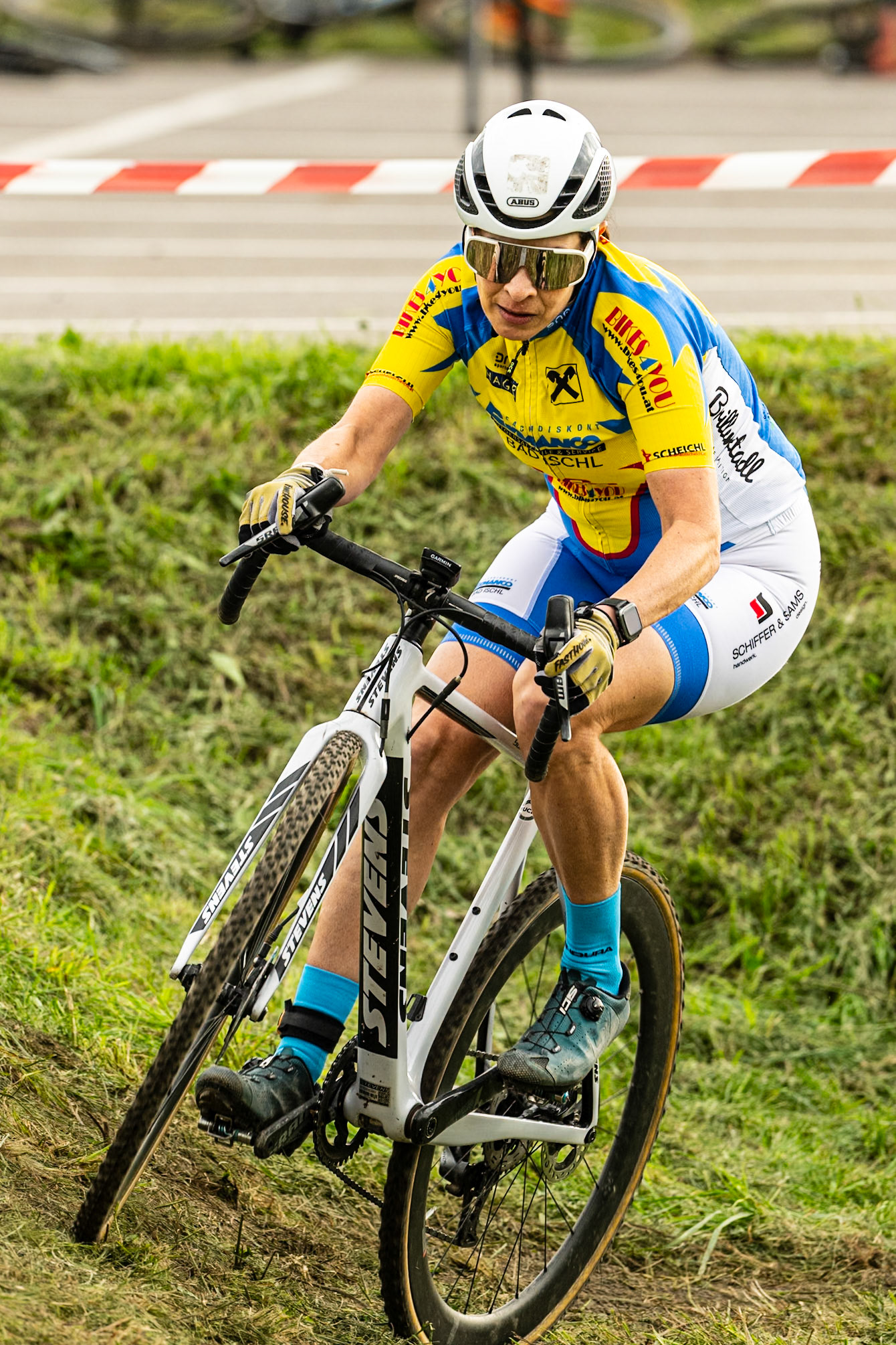 251011CC-LEE0241