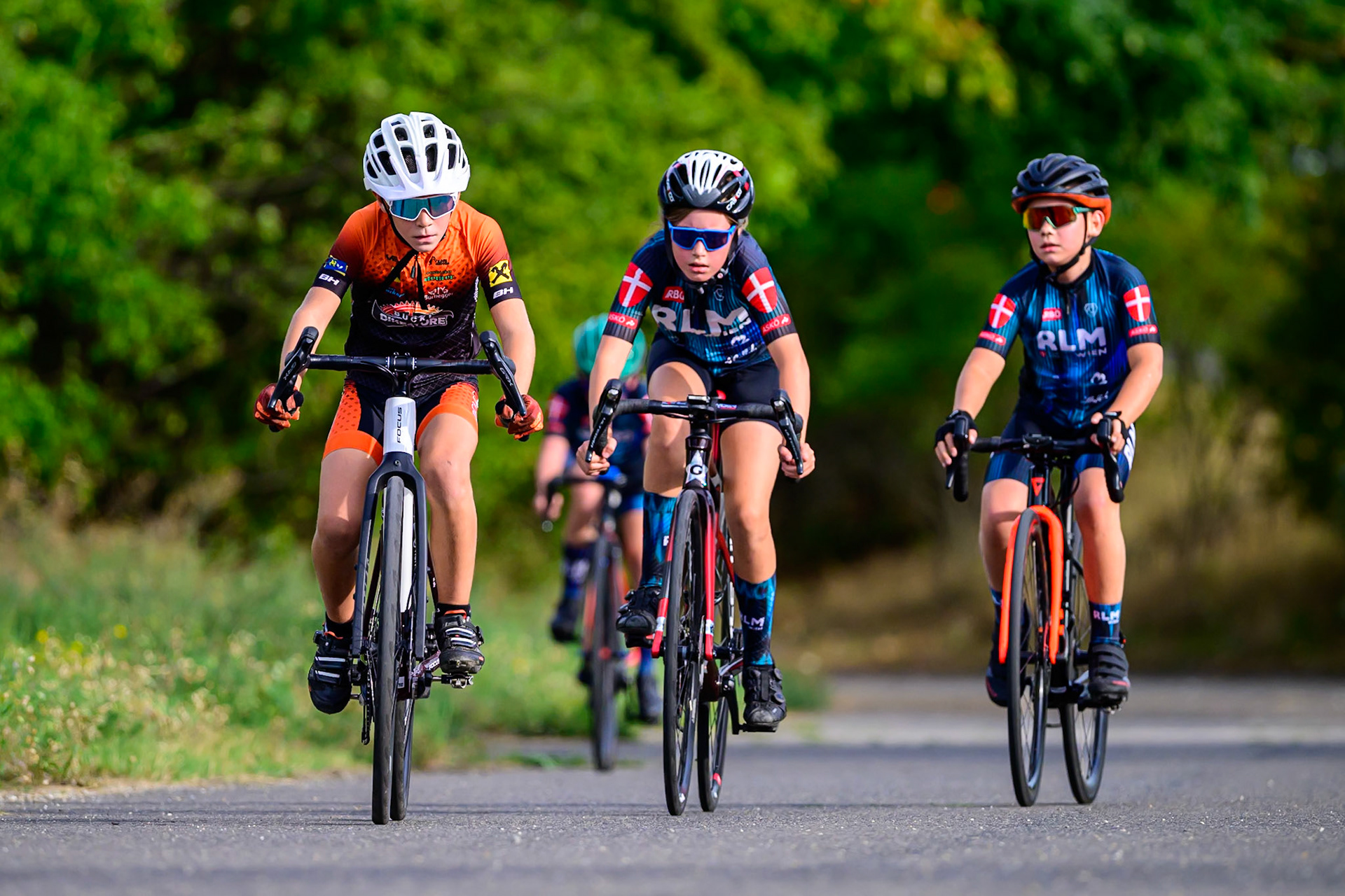 260903_VICCRD4-LEE0070