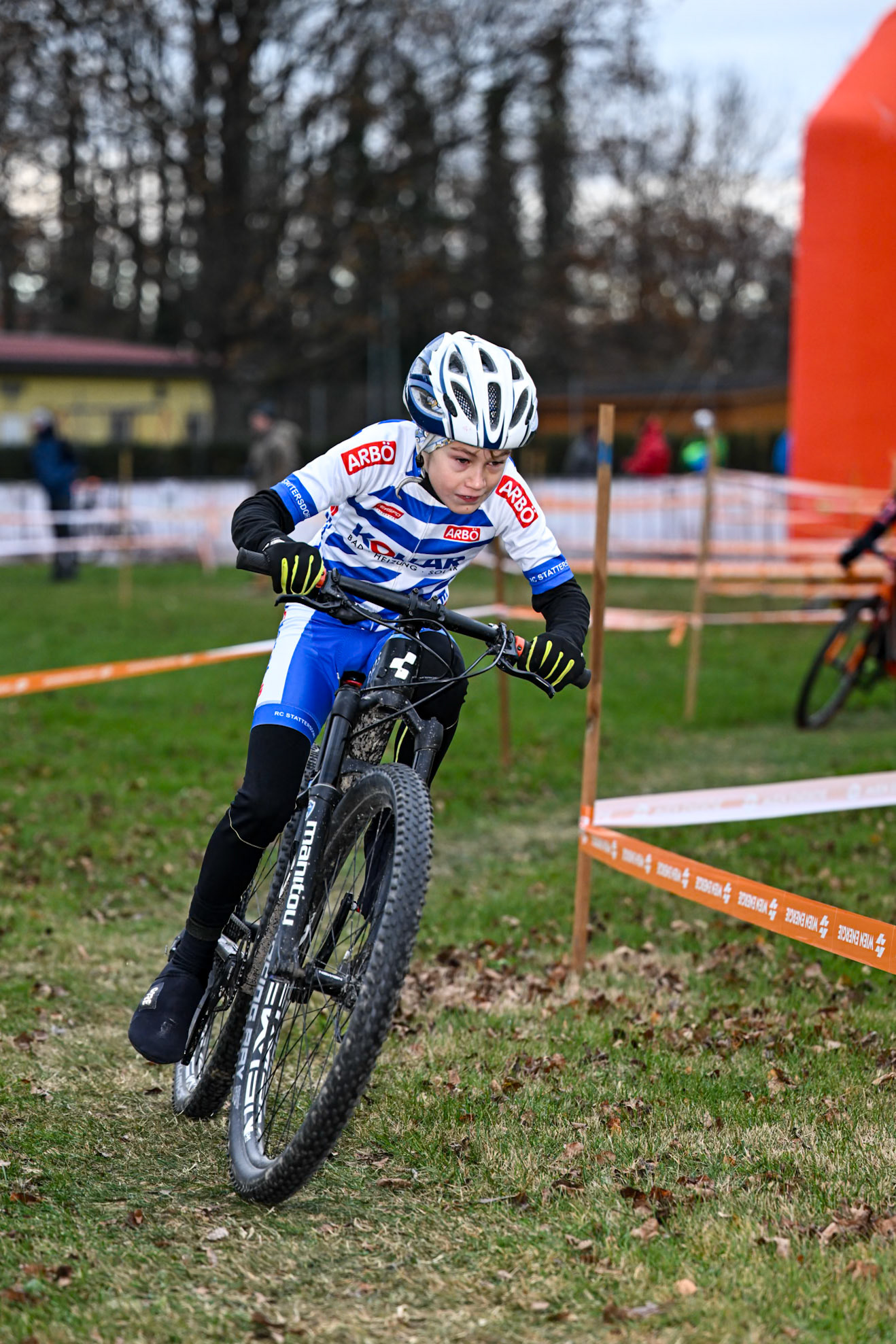 251123CC-LEE0206