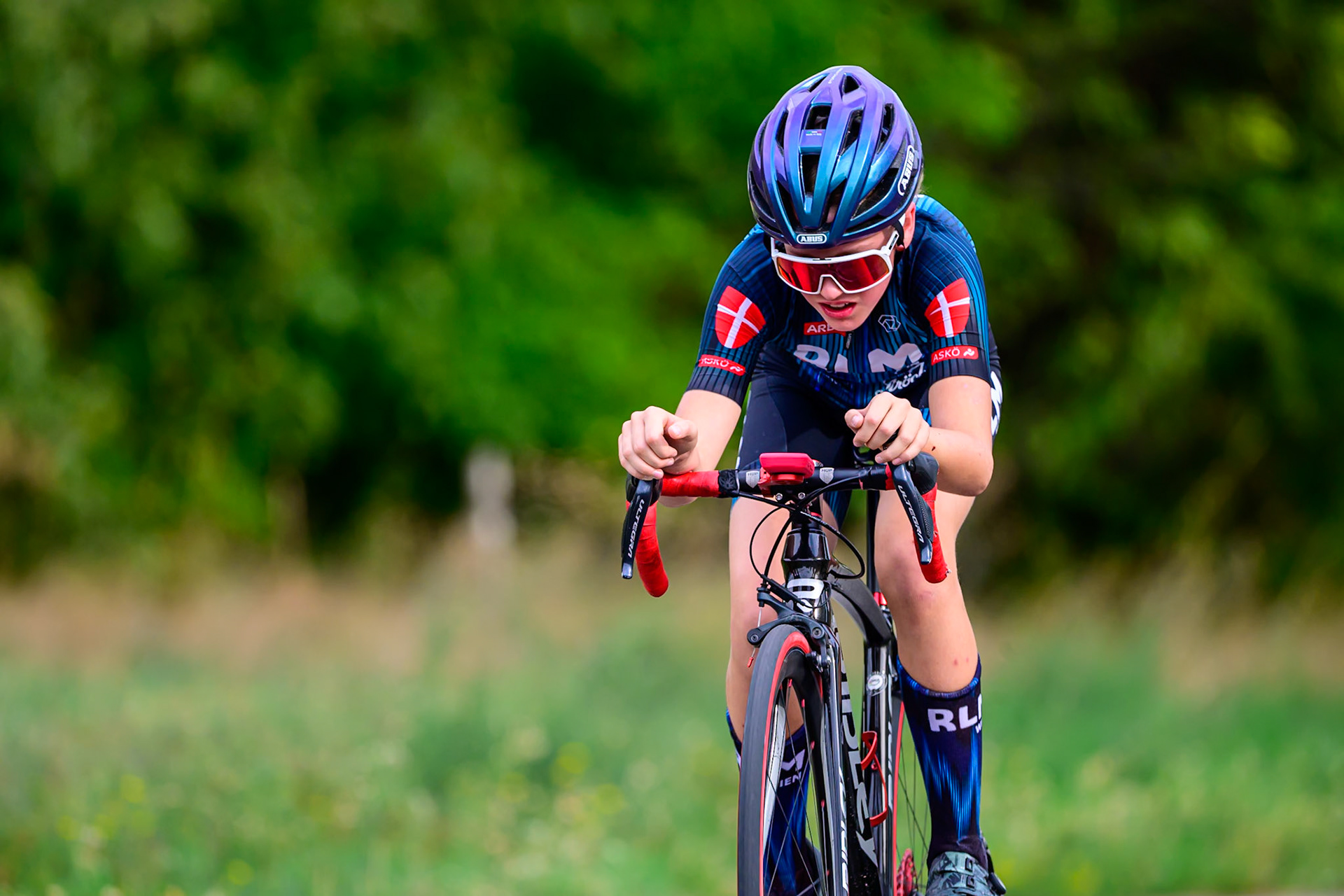 260903_VICCRD4-LEE0042