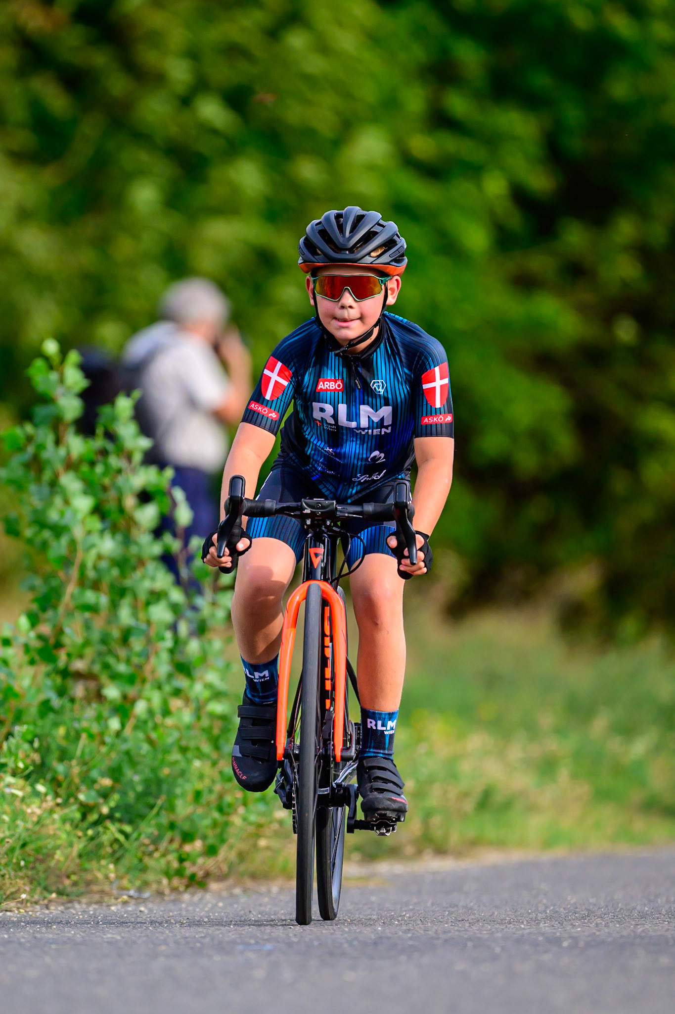 260903_VICCRD4-LEE0090
