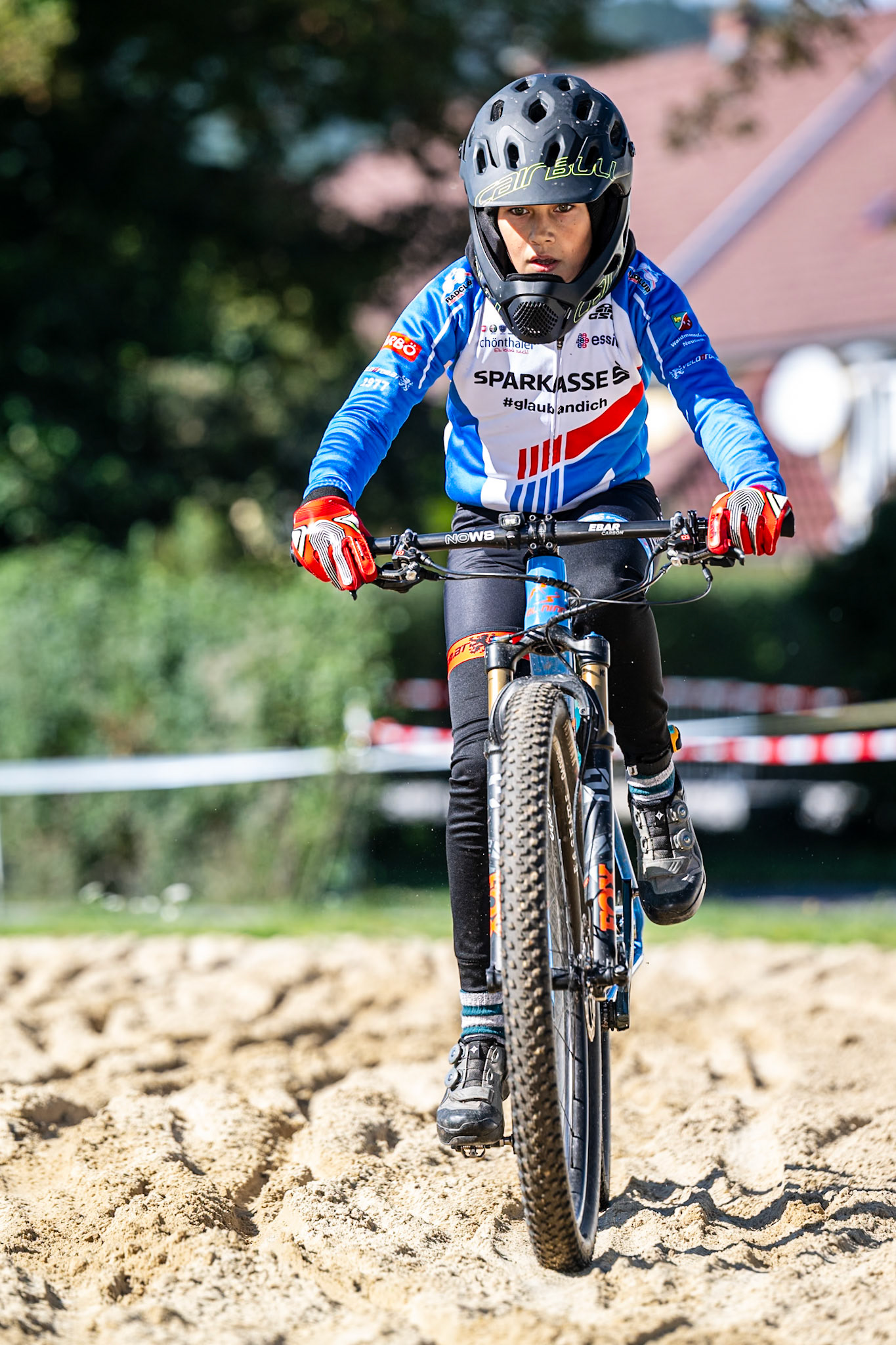 251004CC-LEE0056