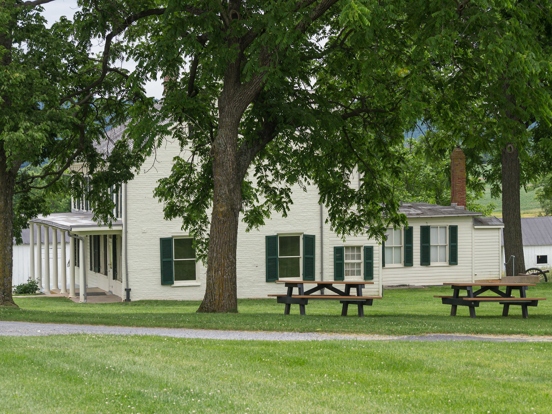 This house was torched by Confederate forces to prevent it being used by Union sharpshooters. It was rebuilt a year later, in 1863