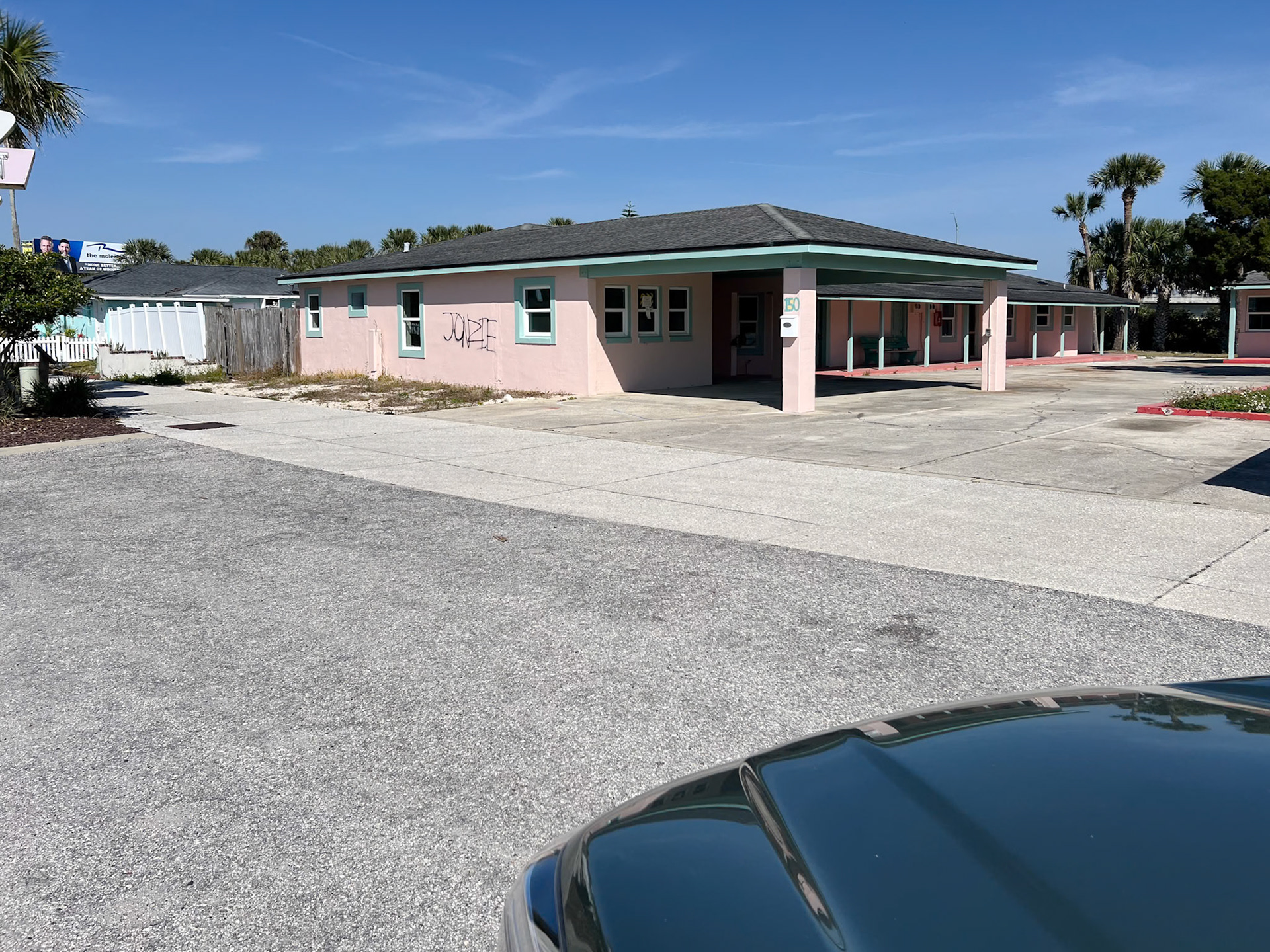 Abandoned motel Vilano Beach