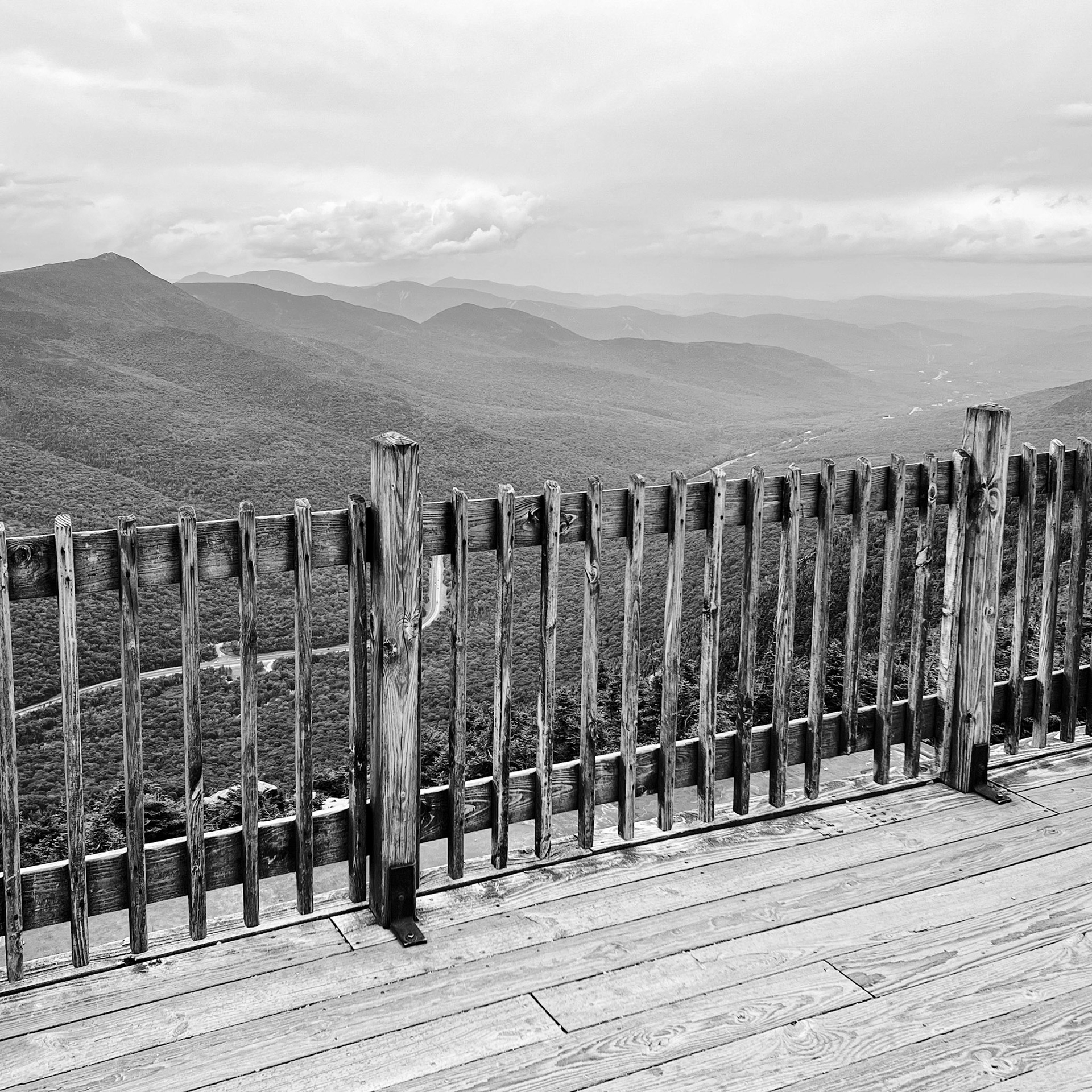 On top of the observation deck on top of Cannon Mountain.