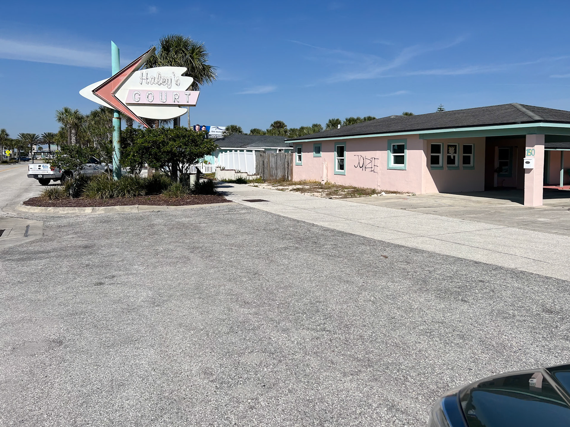Abandoned motel Vilano Beach