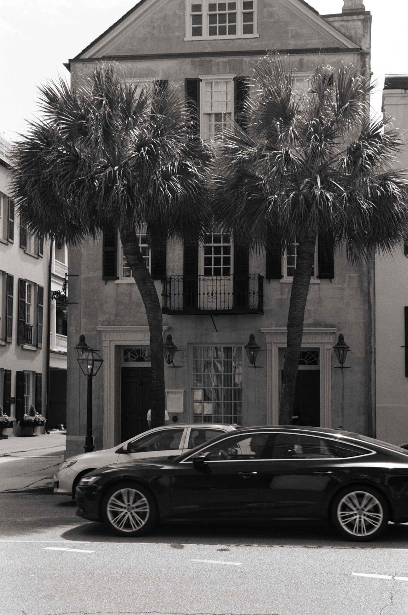 A building on Broad St