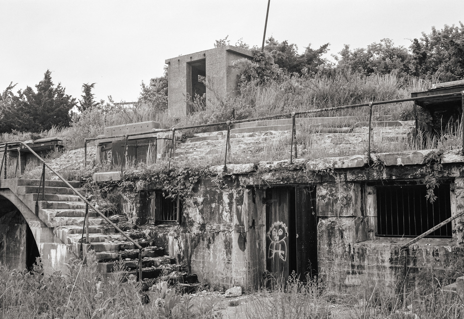 Nine-gun battery