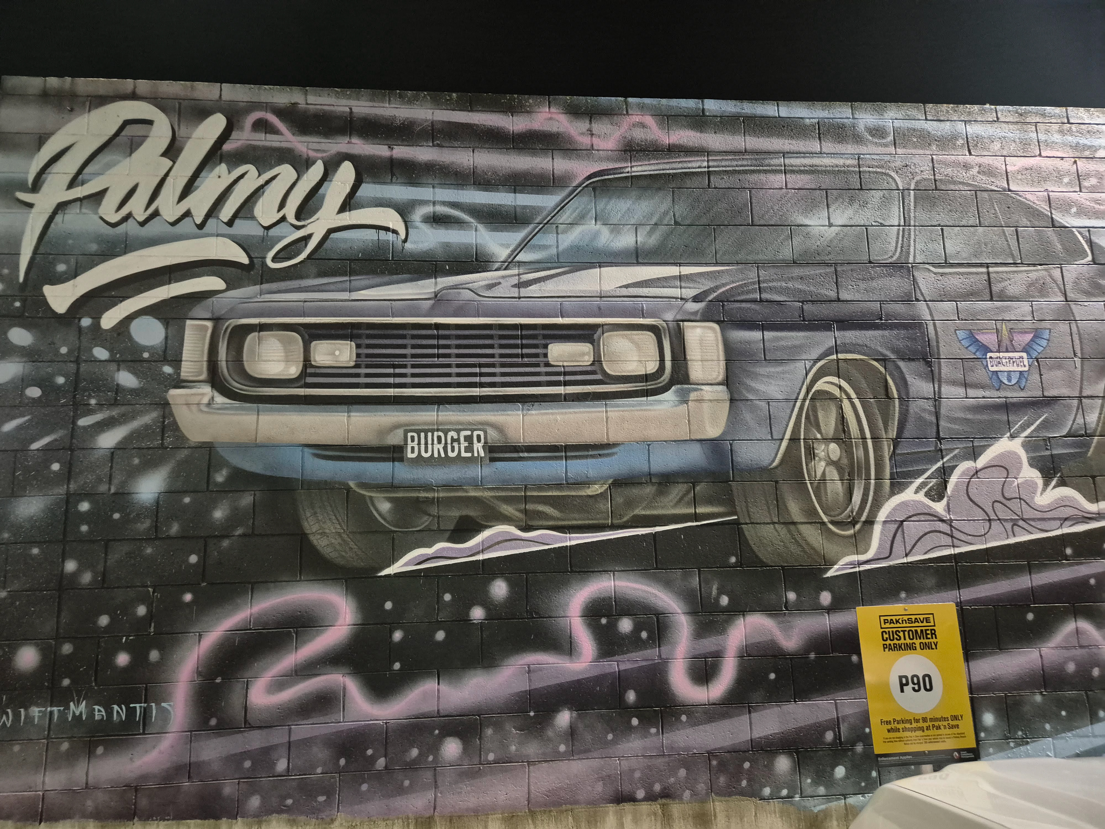 Palmy!
