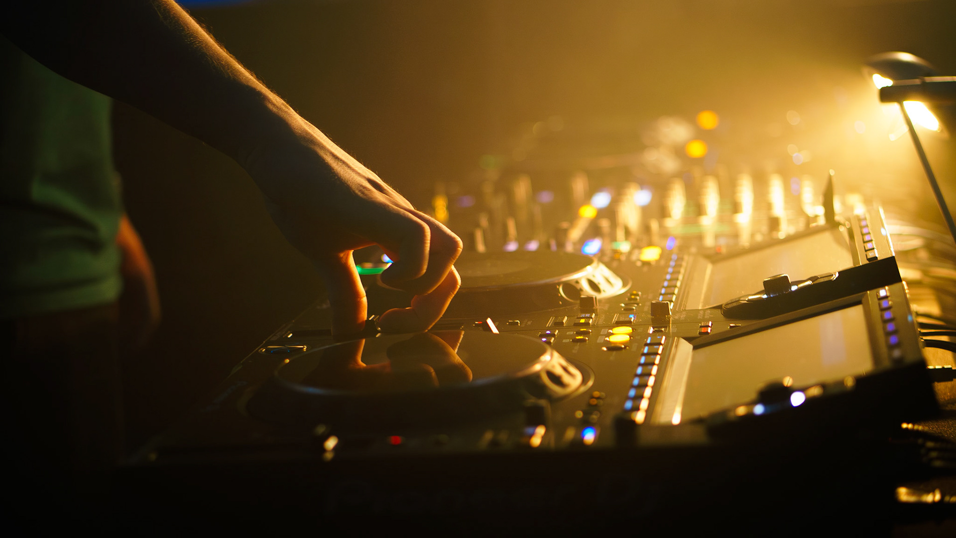 DJ Wutru