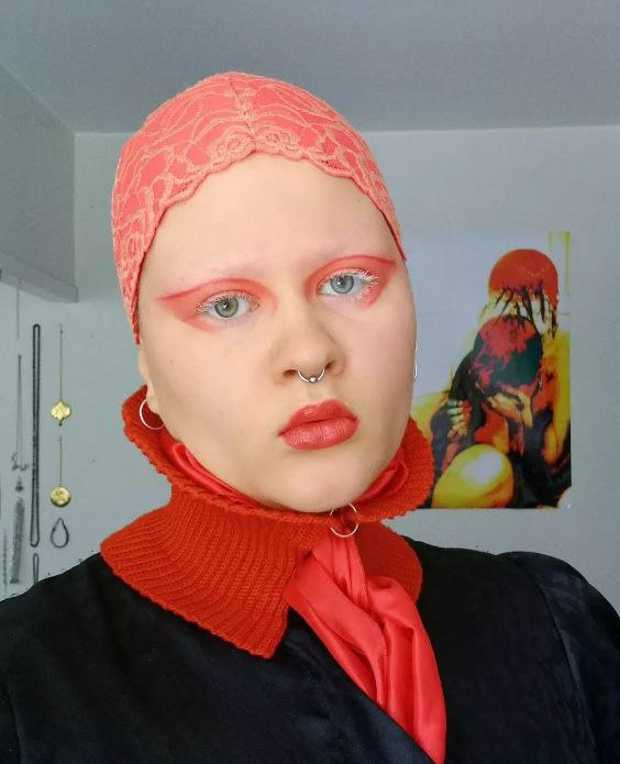 collar and hat made from an old bra