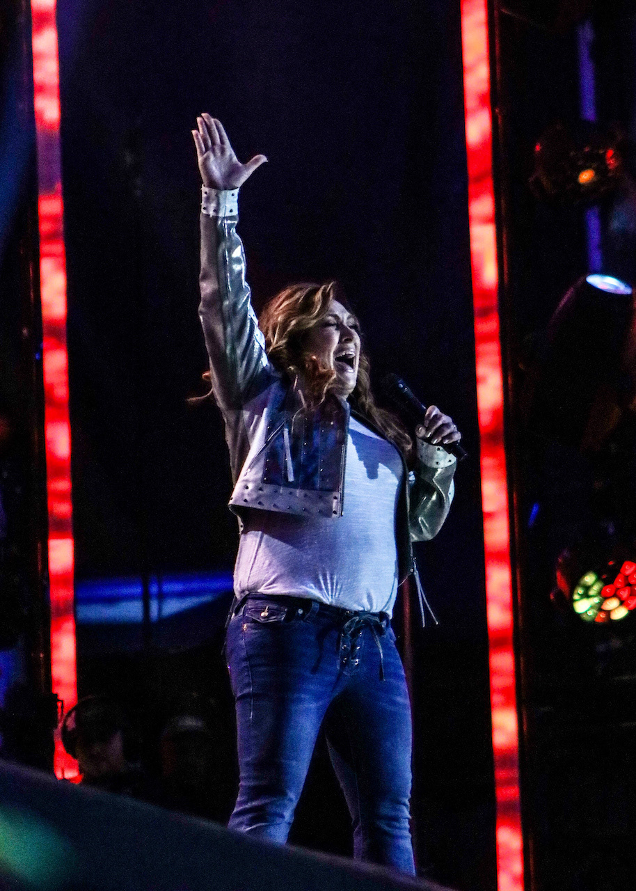 Jo Dee Messina