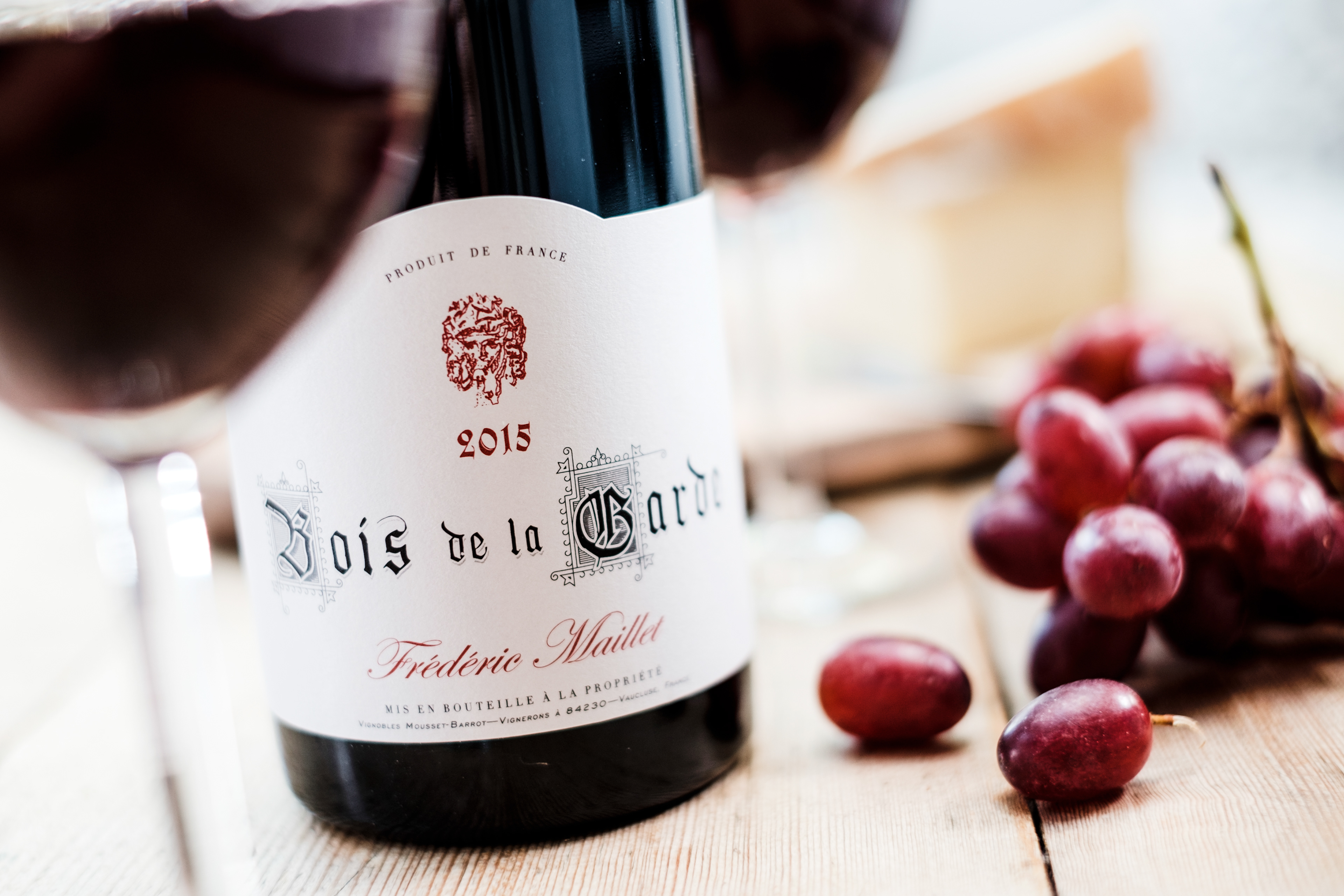 Wine label design by Mr Craven – close-up of Bois de la Garde France artwork