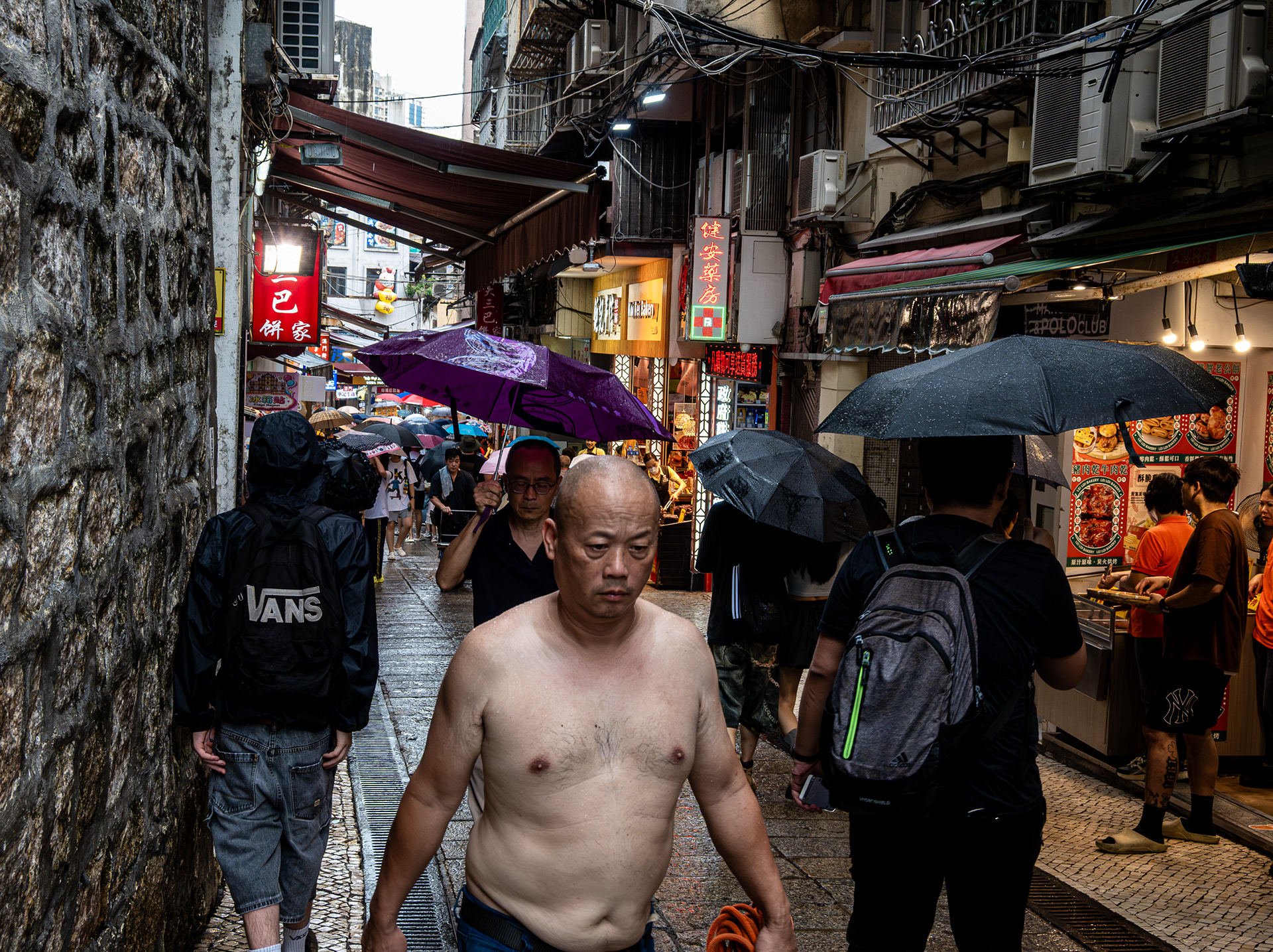 Unbothered - Macao, 2026