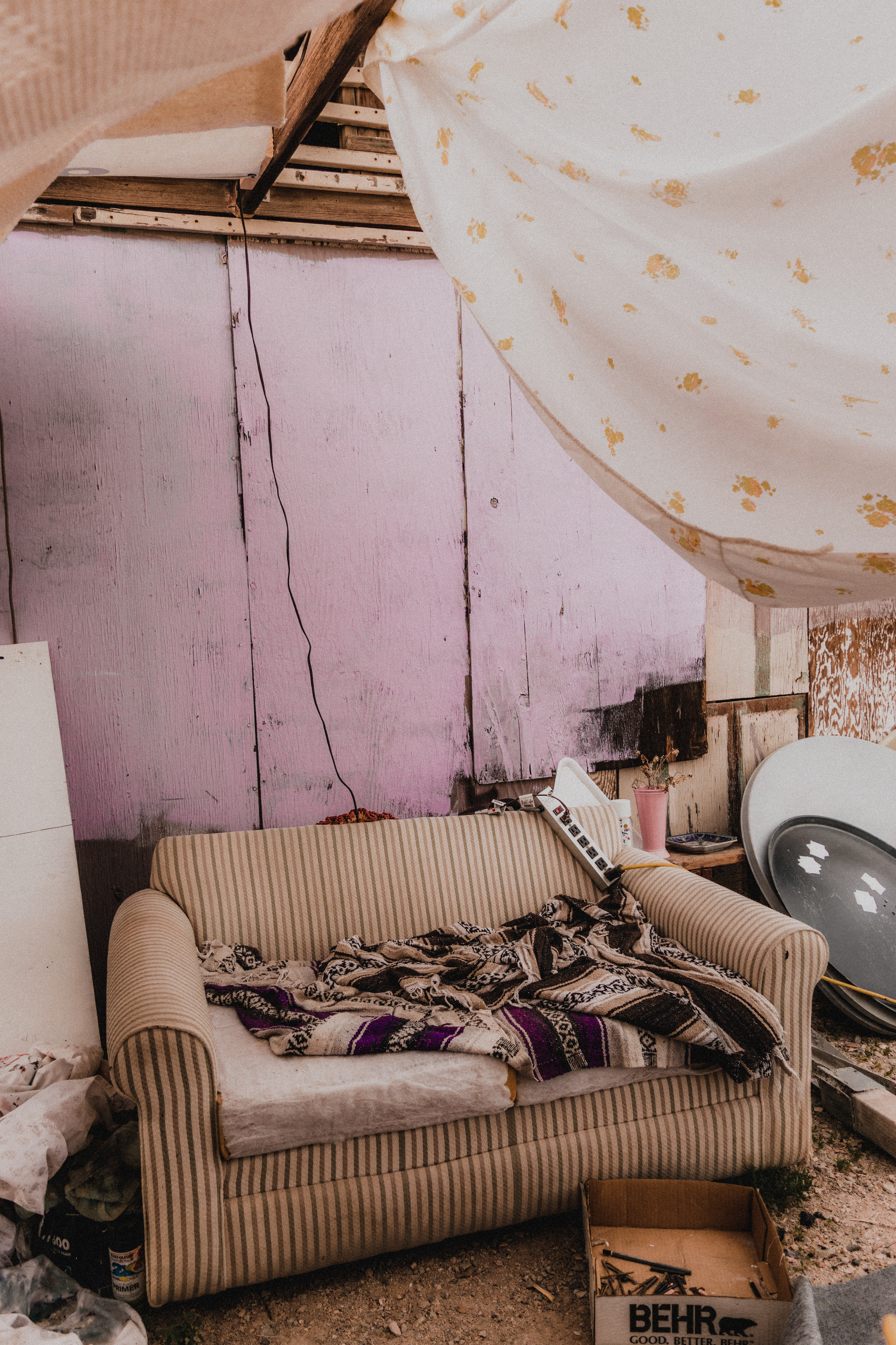 Lavender Slumbers, Bombay