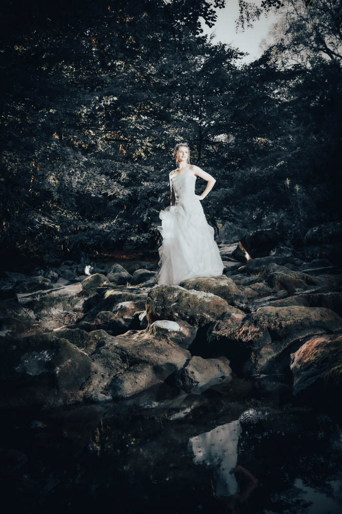 photo de la mariée aux Gorges du Groin