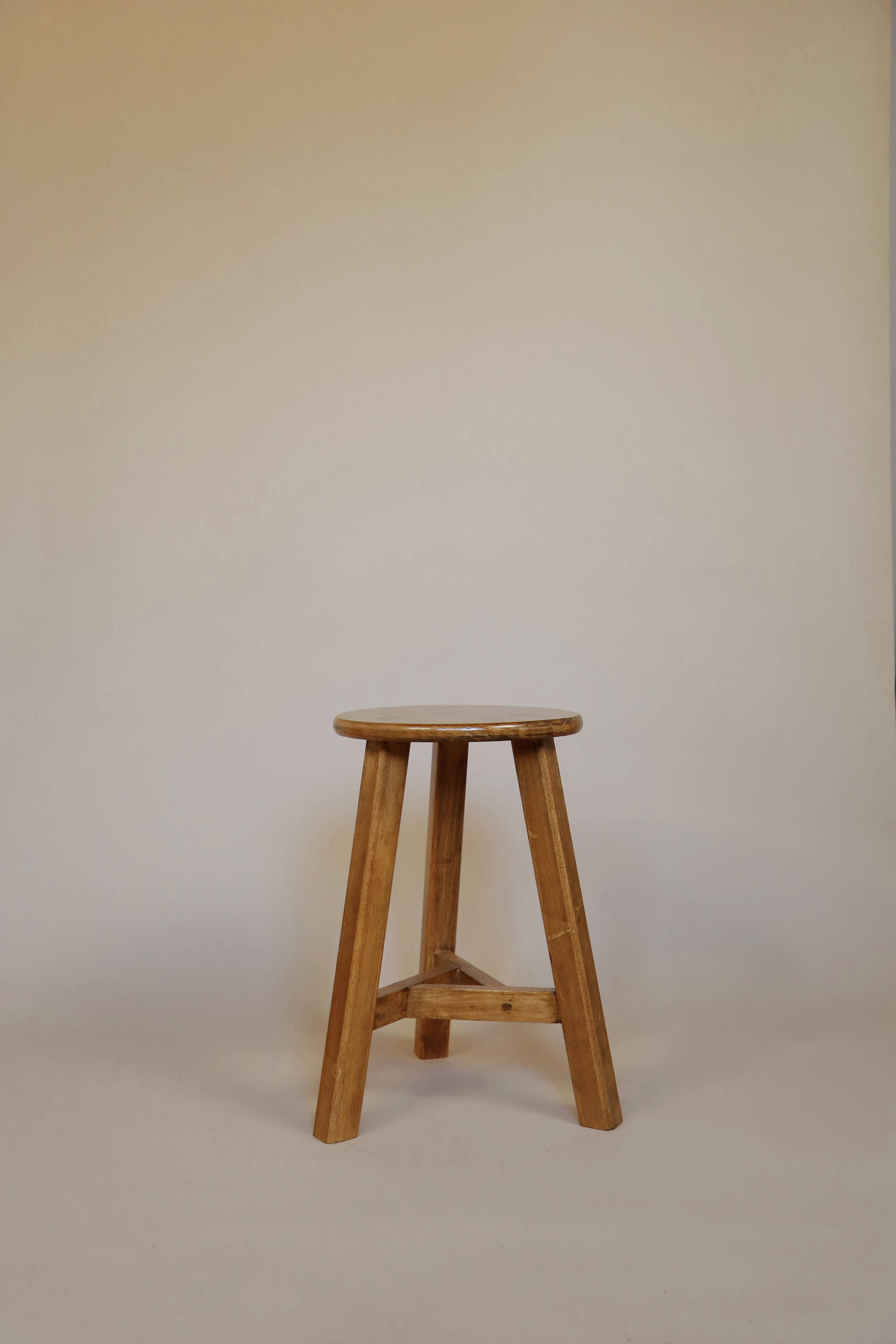 taburete de madera