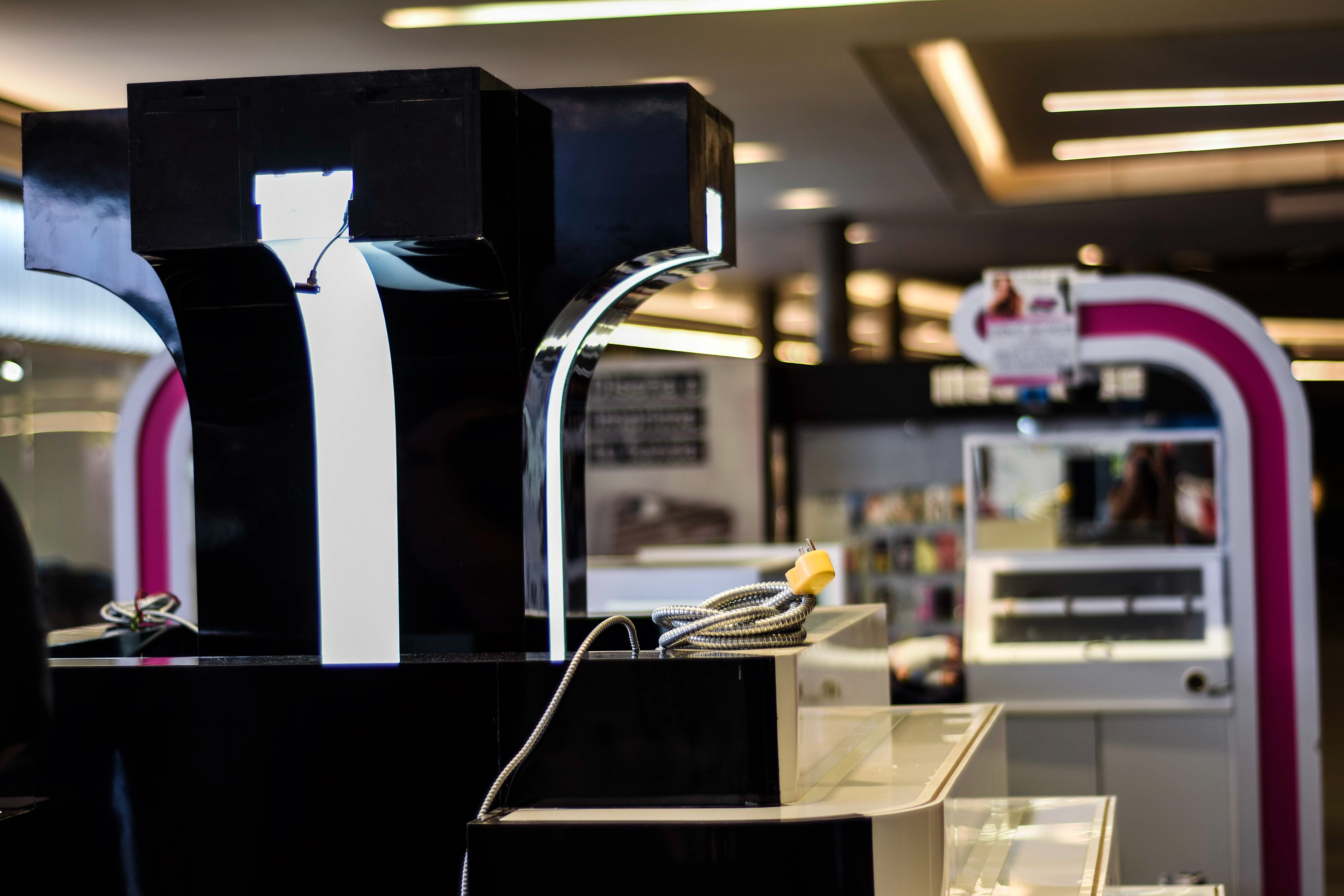 Kiosco Loreal