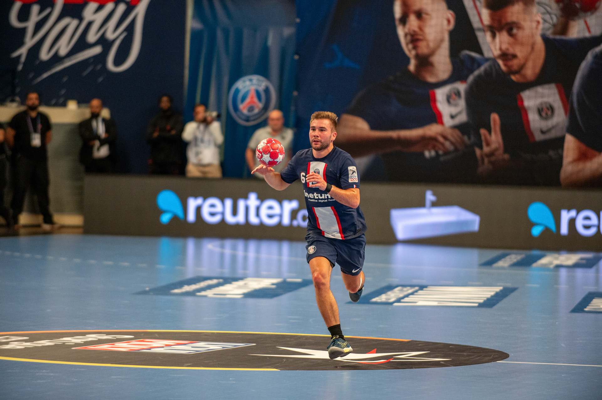 L. Steins, Psg Handball