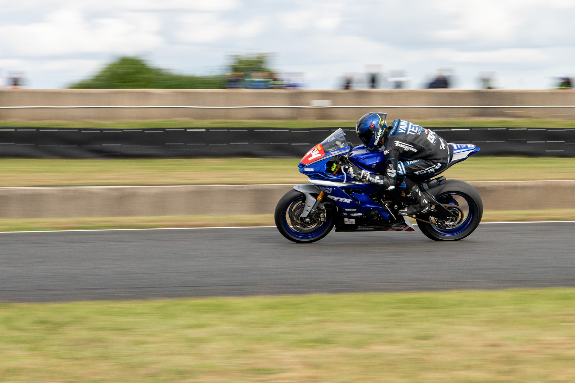 Moto World Superbike with MOTUL, Yamaha