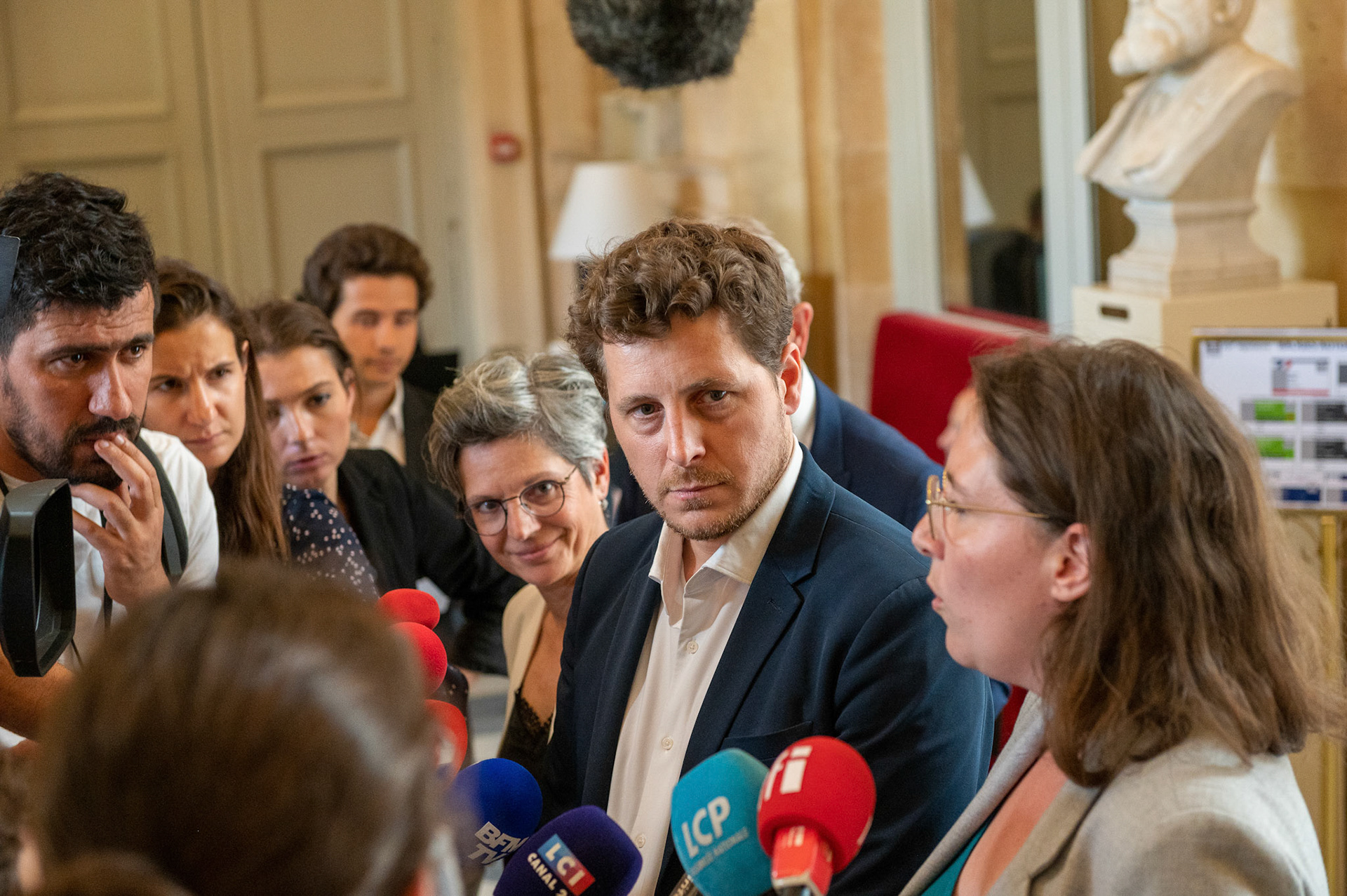 Sandrine Rousseau, Julien Bayou, salle des quatre colonnes, Assemblée Nationale