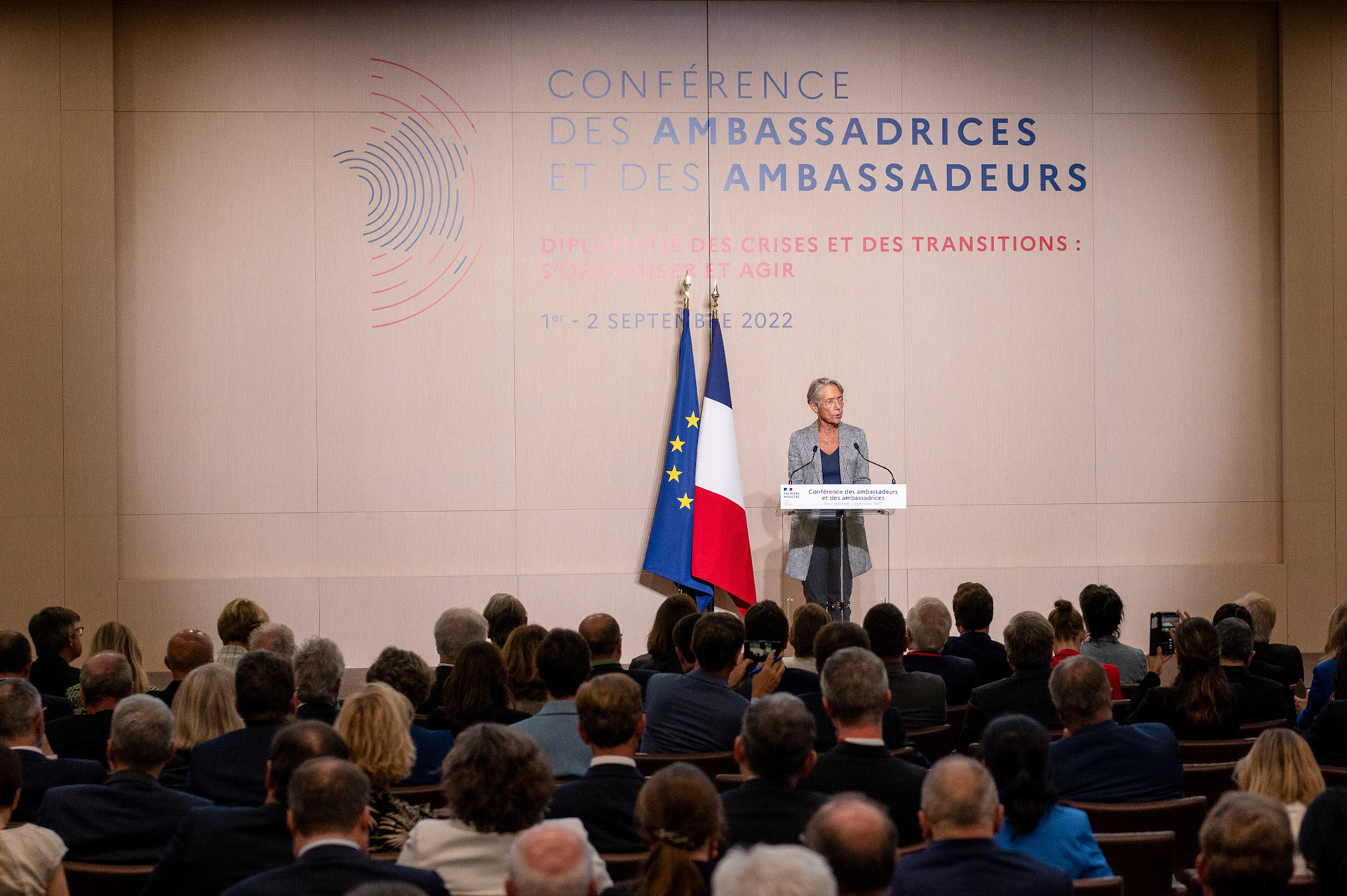 Elisabeth Borne, Ministère des Affaires étrangères