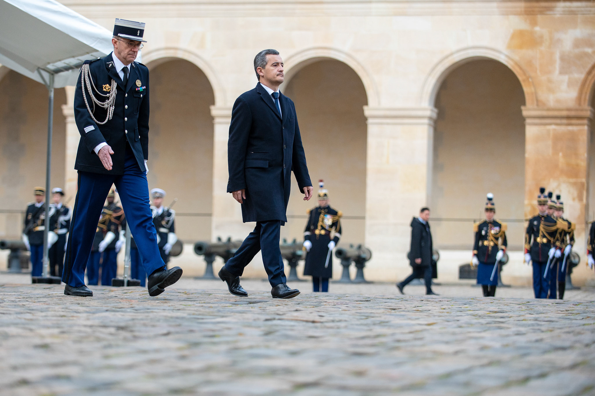 Gérald Darmanin, Cour des Invalides