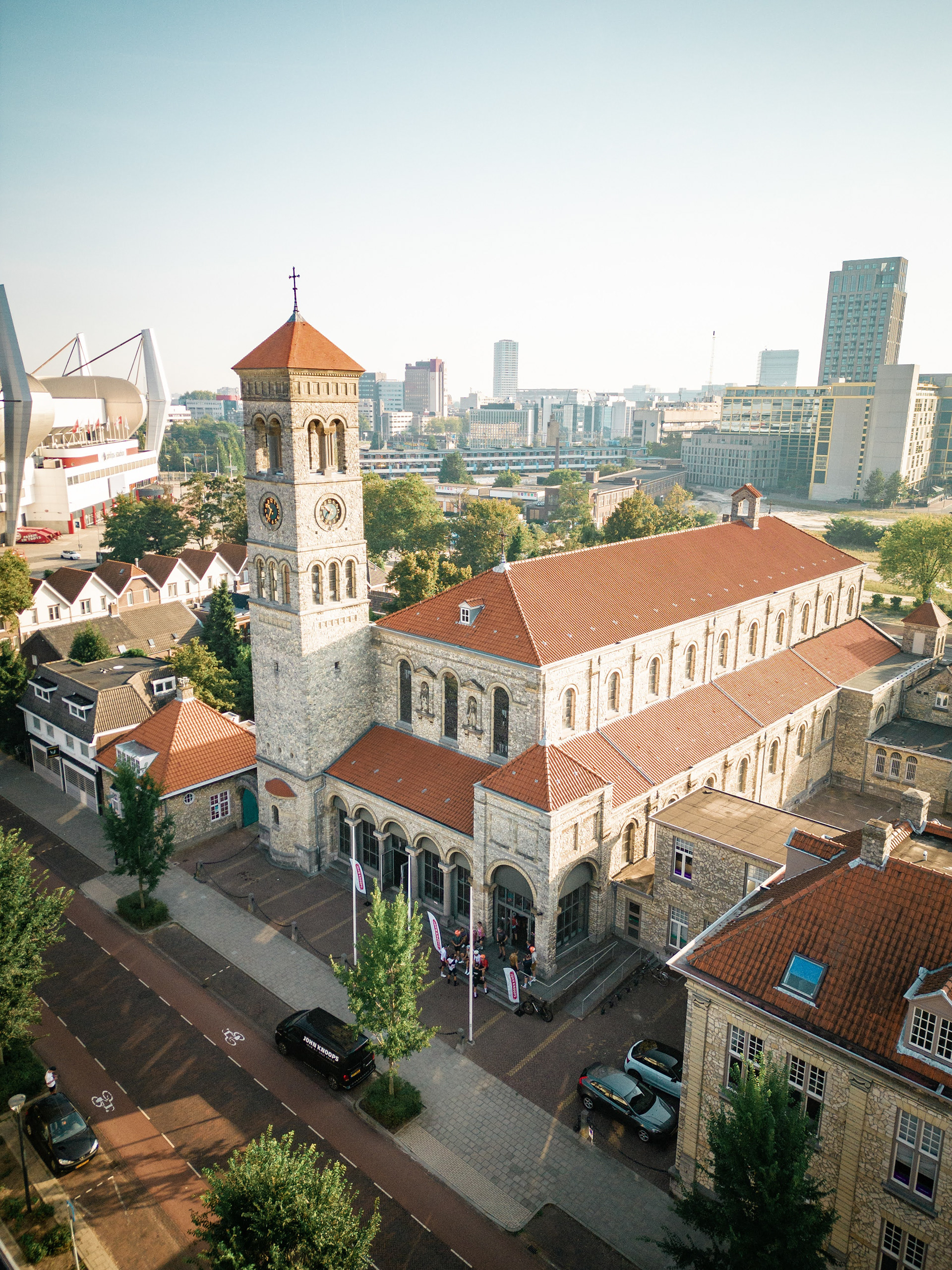 Drone foto Steentjeskerk Eindhoven Skyline John Knoops Passion for Bikes Velosoof