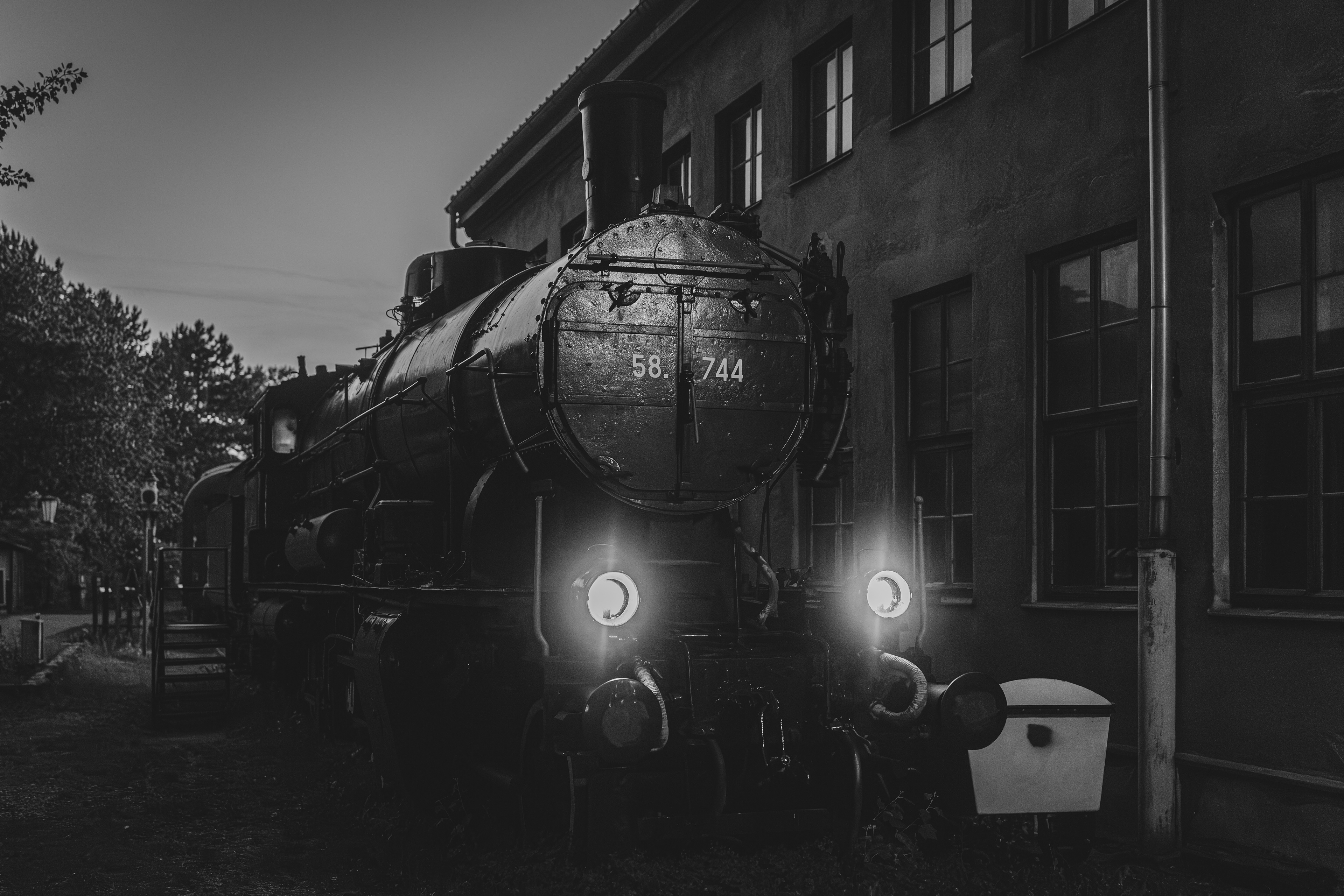 BBÖ 81.44 2-10-0 (1′E h2 or decapod) freight loco from 1923