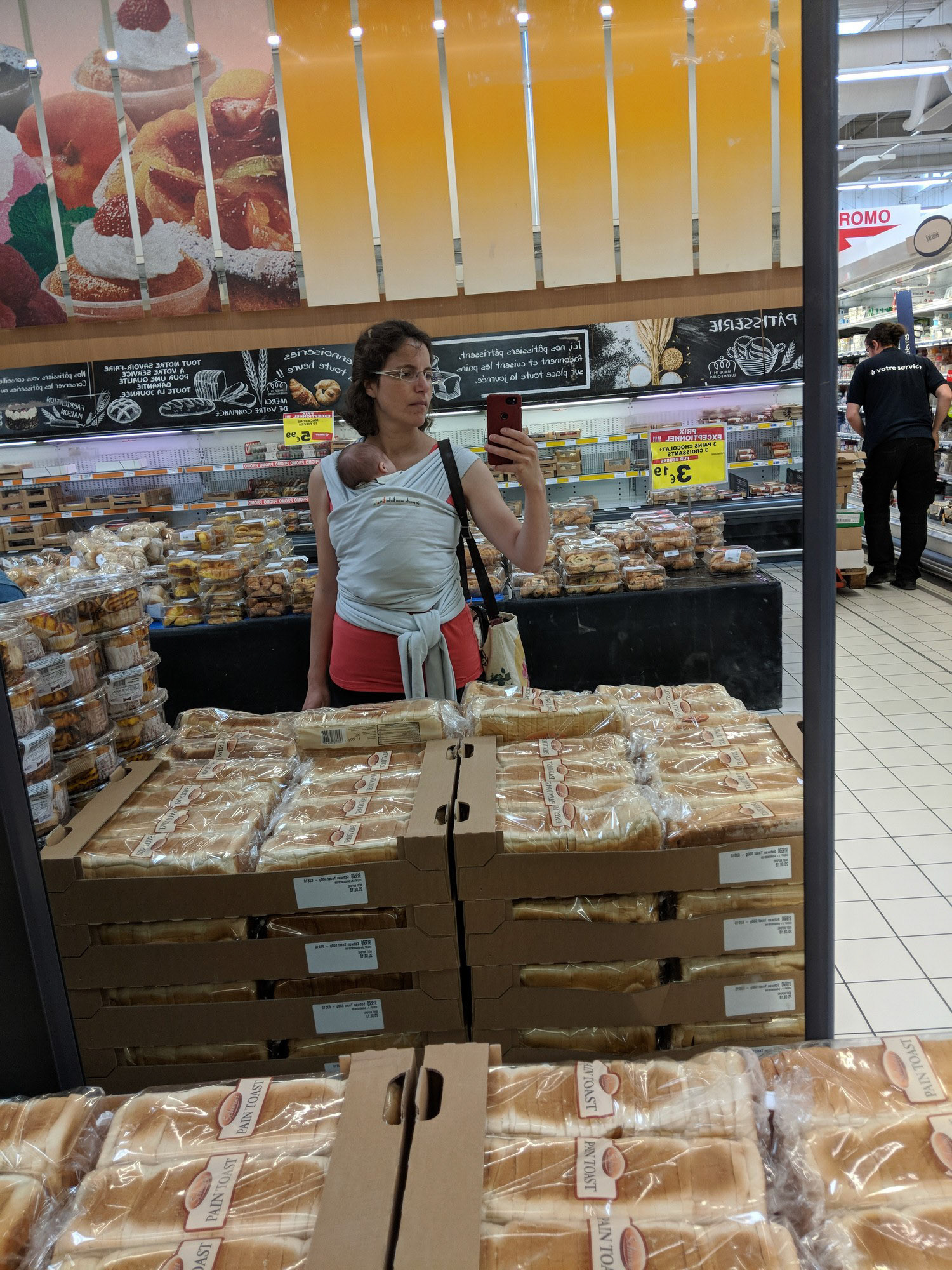 1 essai et dernier de l'écharpe de portage (mal au dos)