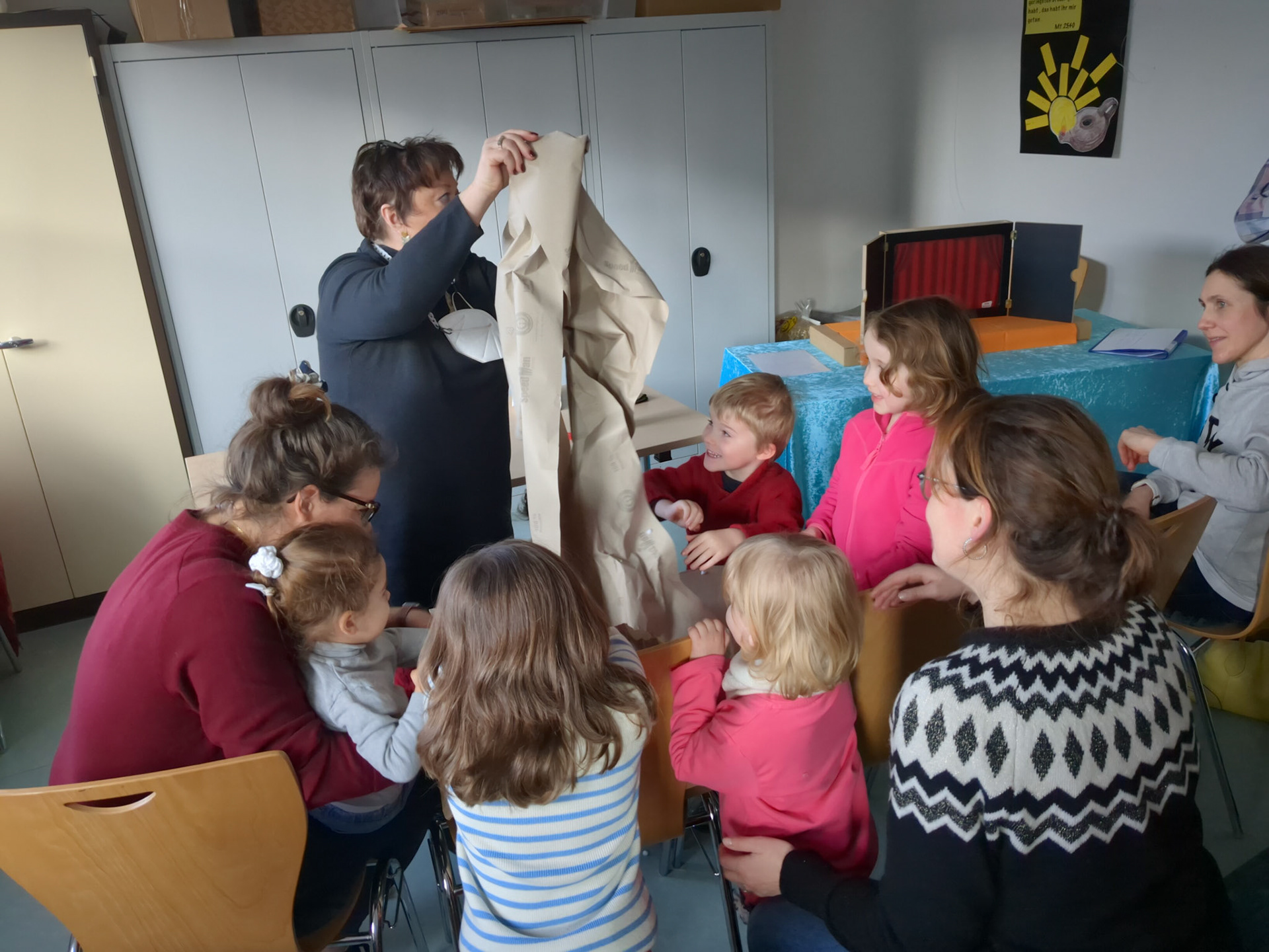 éveil àla foi, sur le thème de  la lumière.