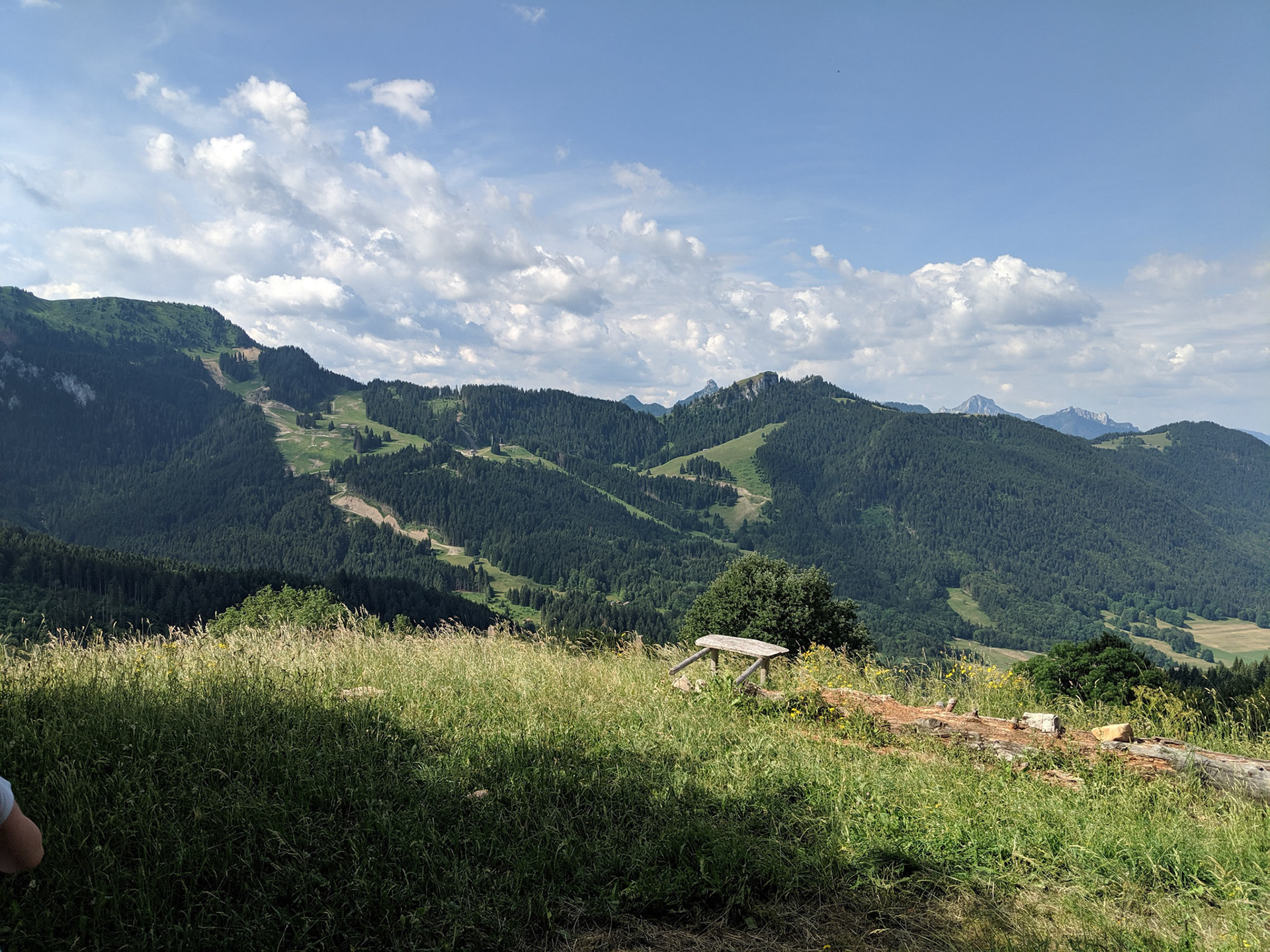 Vers les mémises et les Prés