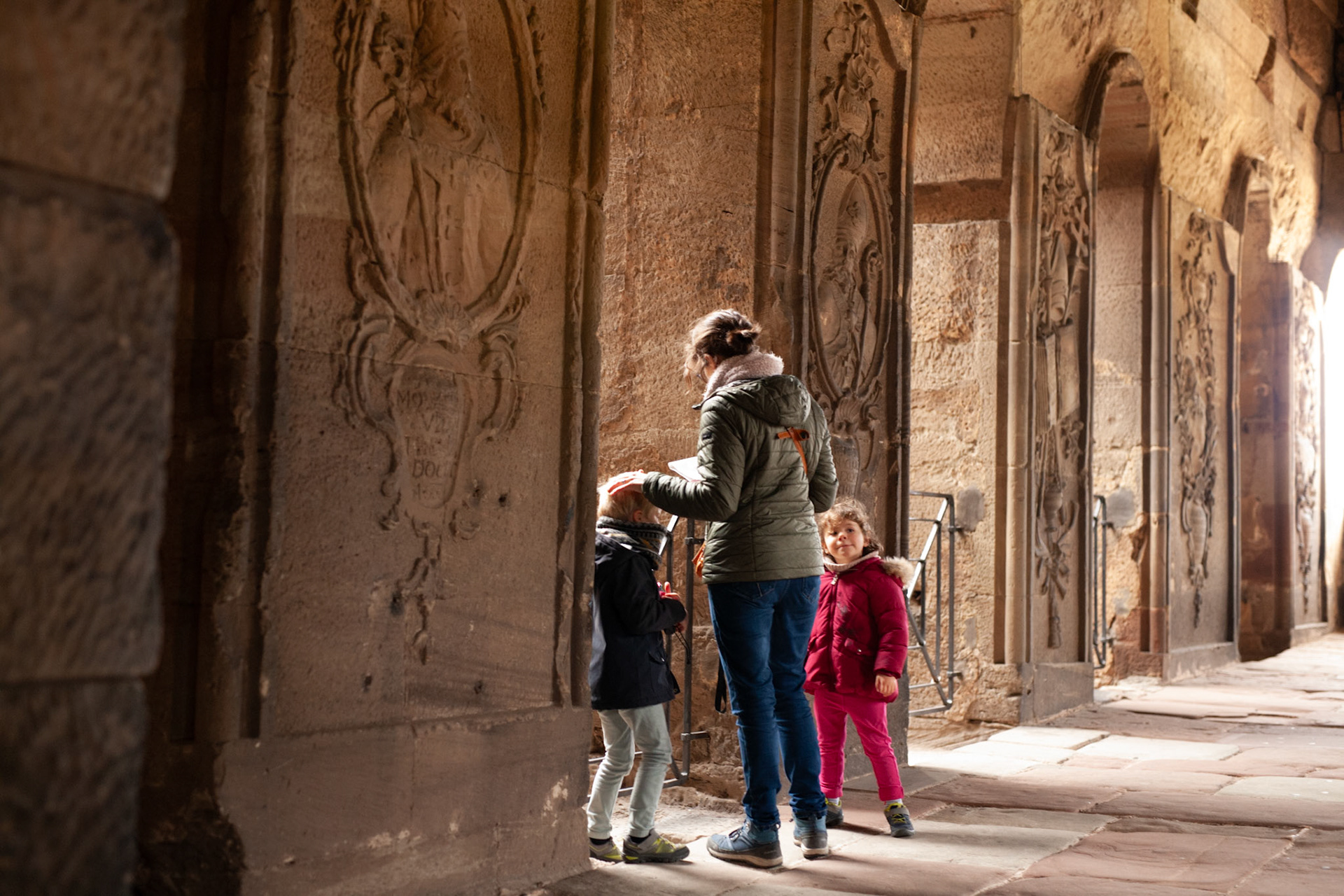 Nous "visitons" la porte Negra
