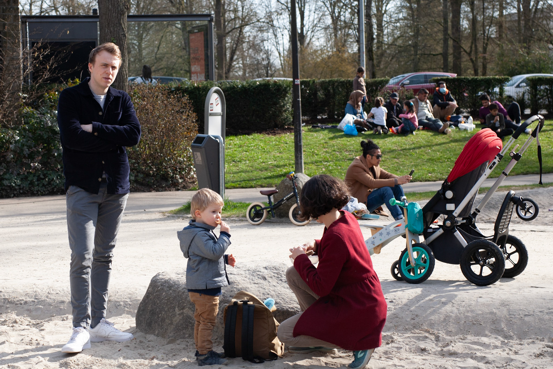 Nous passons un moment avec Simon, le petit cousin étudiant de Gaby. Nous nous rencontrons au parc Monterey de Luxville