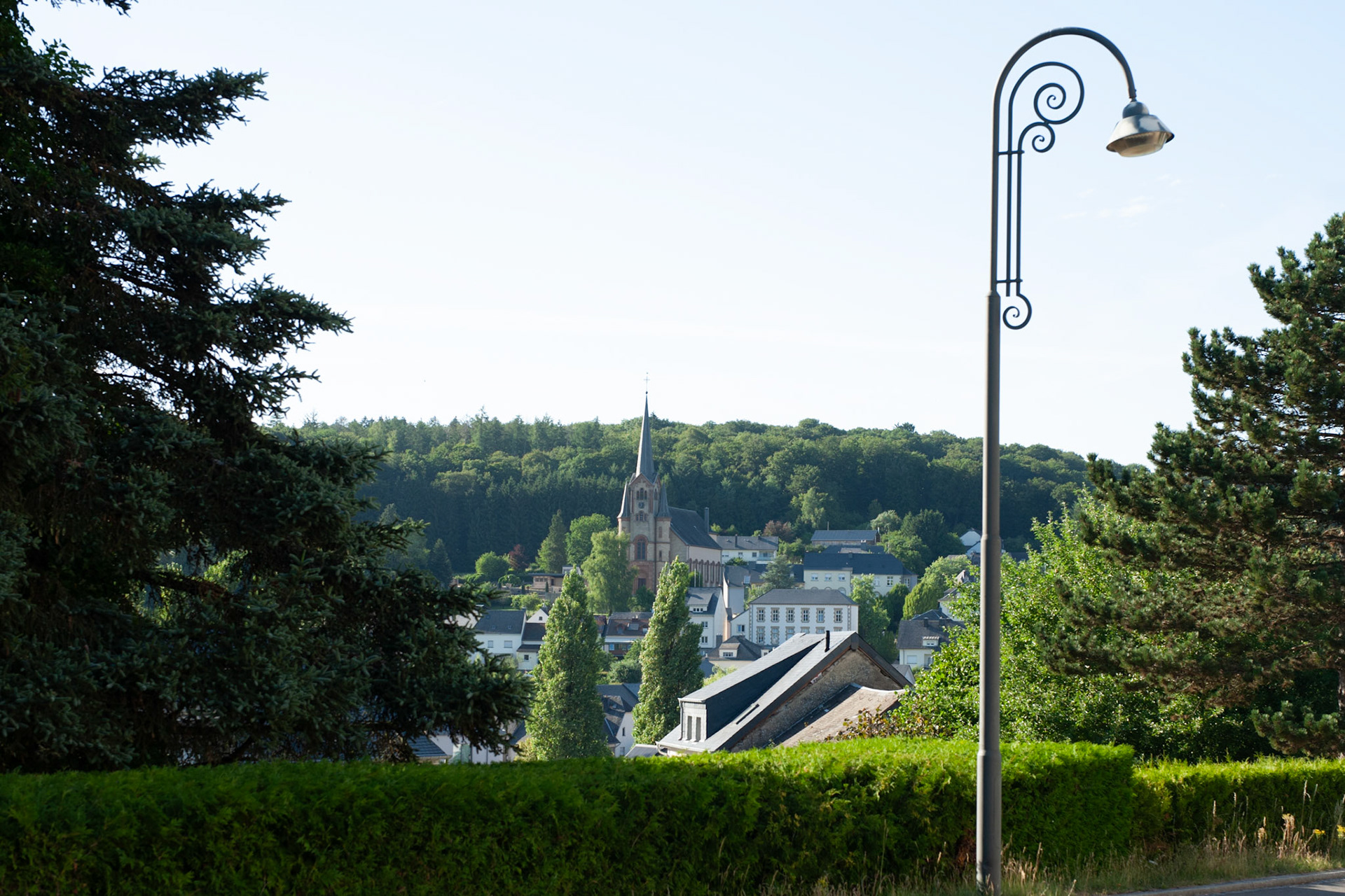 À vélo, sur la route vers le camping d'Arlon, toujours au Luxembourg