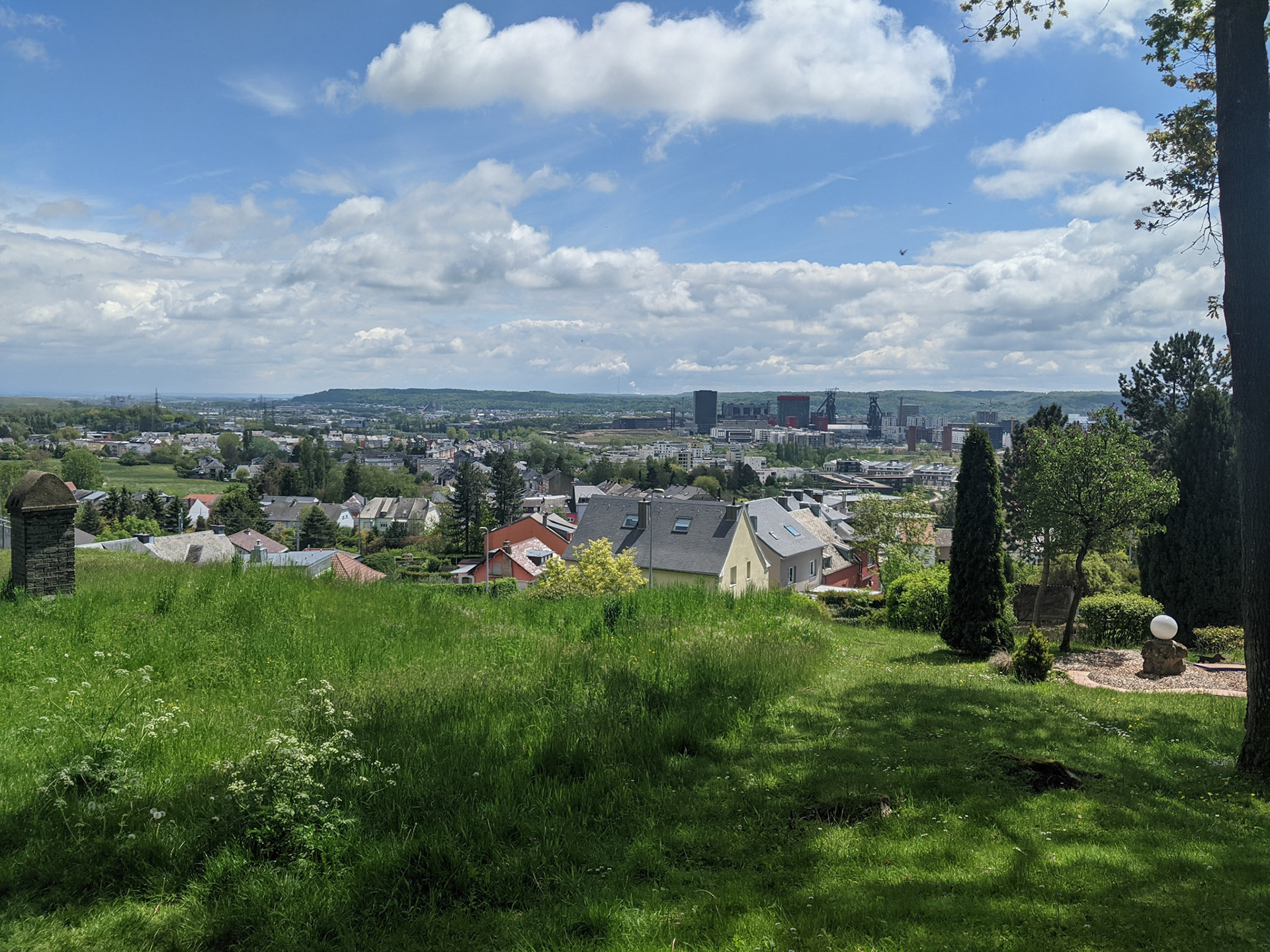 Le printemps sur le luxembourg, vu depuis le haut de Belvaux