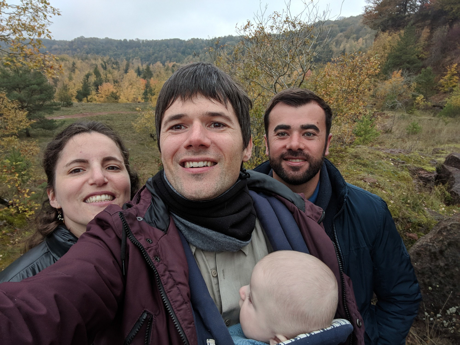 Thibaut vient nous voir à Esch. Couleurs d'automne. Pistes des terres rouges