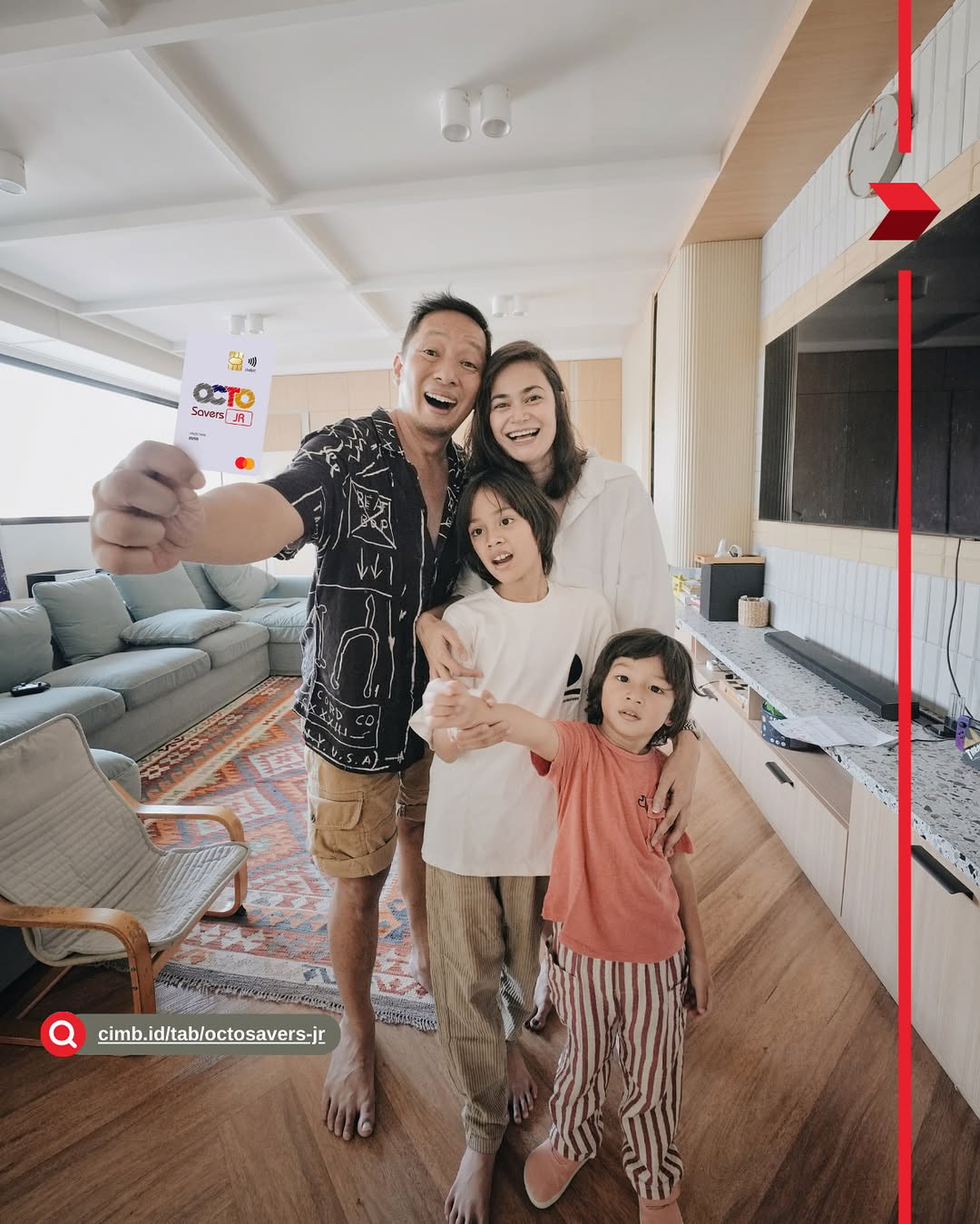Nak, semua org tua pasti mikirin biaya pendidikan dan kesehatan untuk anak2 nya, begitu juga Baba. Baba sudah sangat mengusahakan persiapan perencanaan keuangan yang cukup matang untuk kalian . Baba sudah buatkan Tabungan OCTO Savers JR by CIMB Niaga buat bekal kalian, supaya kalian belajar menabung, berinvestasi, juga berbelanja dengan bertanggung jawab dan pertimbangan yang matang seperti yang biasa baba contohkan. Baba dan mama yakin kalau kalian besar nanti kalian pasti akan jadi anak anak yang tangguh, berpendirian teguh, rajin menabung, hemat, dan bisa diandalkan oleh istri2 kalian nanti. Buat bapak ibu diluar sana yuk ajarkan anak anak kita menabung dari sekarang dengan Tabungab OCTO Savers JR by CIMB Niaga yang bisa dibuat untuk anak mulai usia 0-7 tahun!