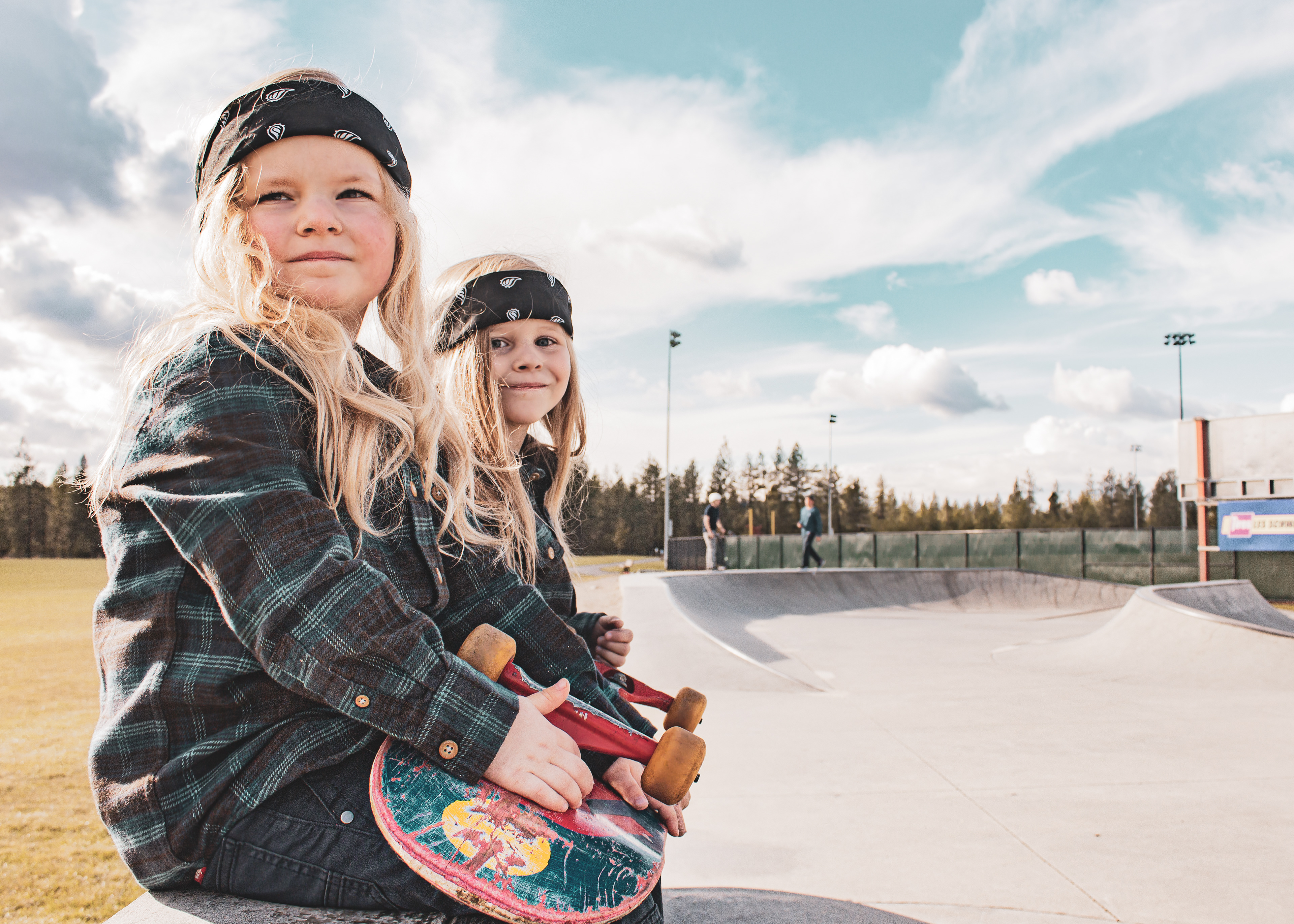 Blue Skies and bandanas, Jacey and Kylee Skate Shoot, Joe Albi Skate Park, Spokane Washington, Victoria EB Photography