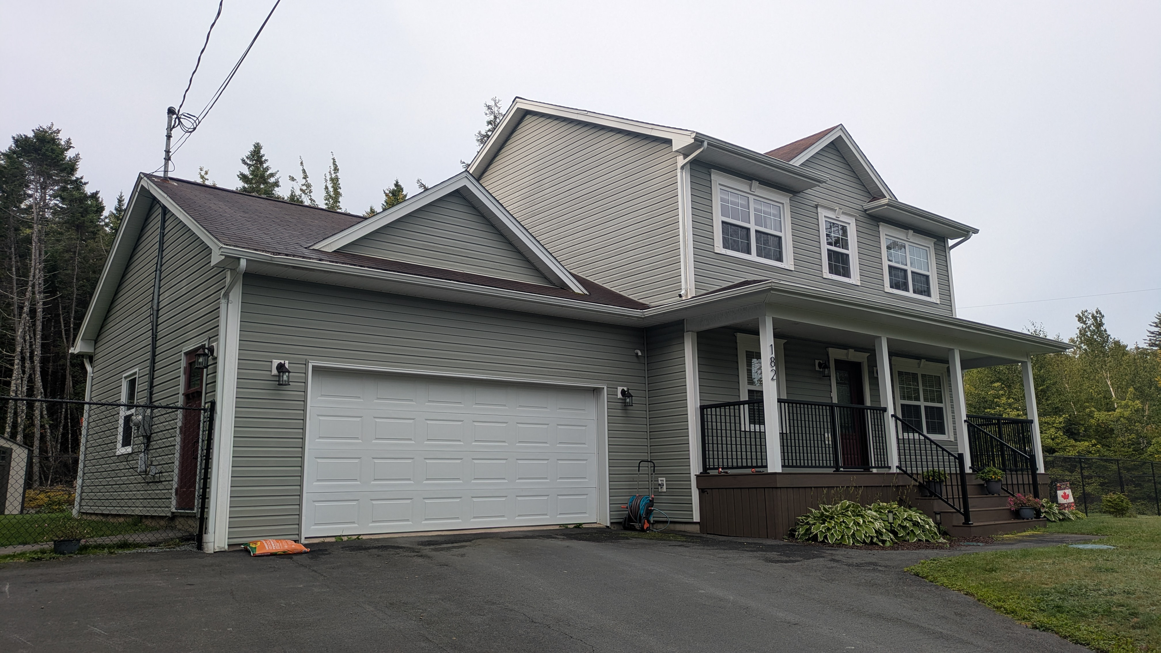 DOORS & COMPOSITE PORCH